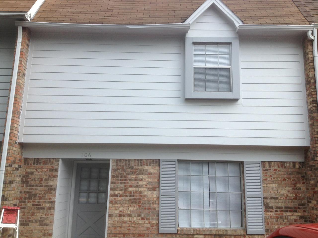 VALENCIA ARMS - Residential Lease