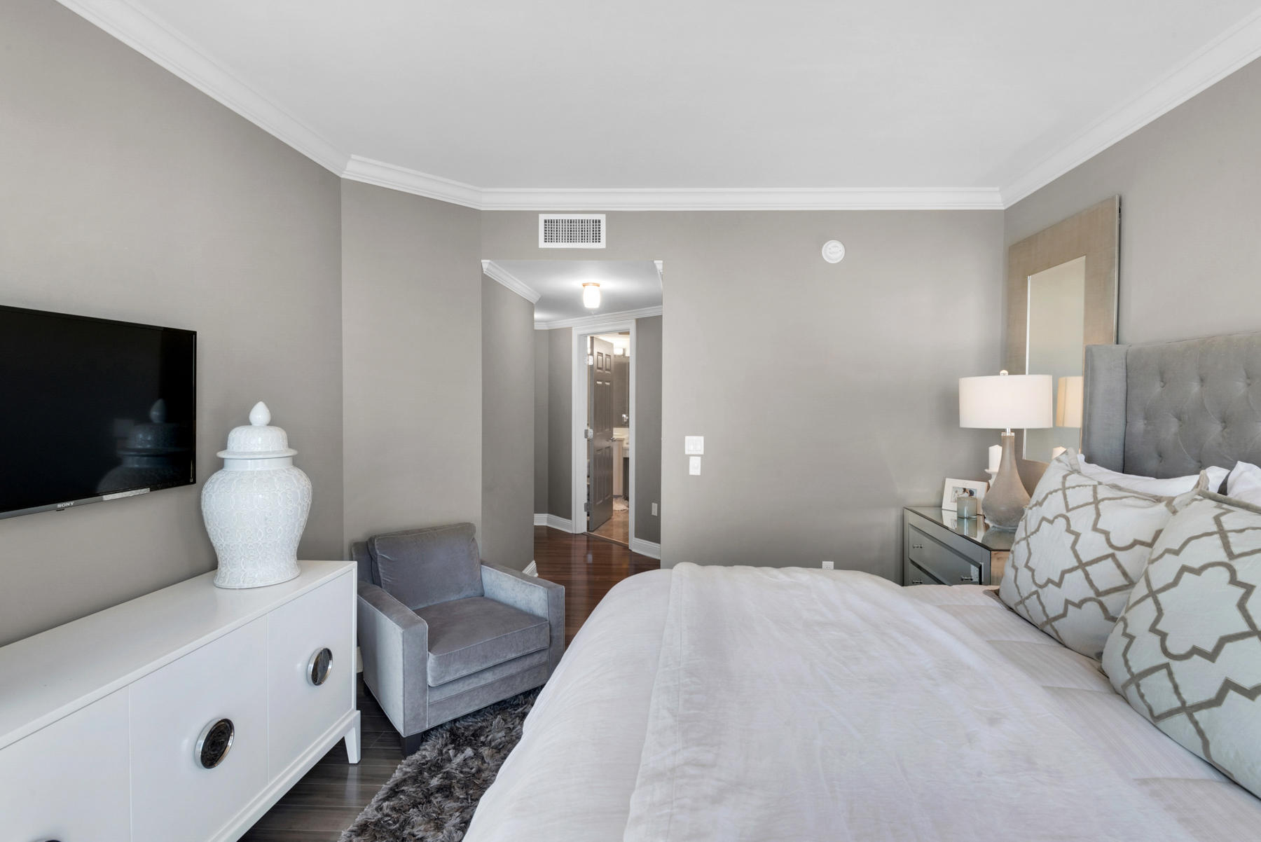 ONE BEACH CLUB DRIVE - Residential