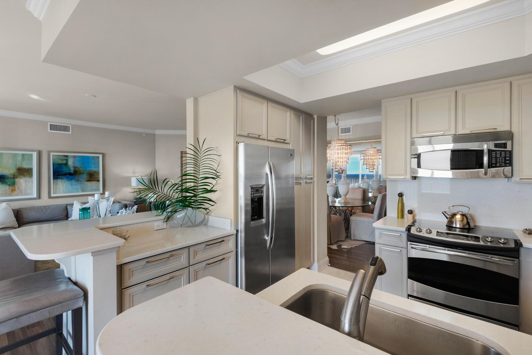 ONE BEACH CLUB DRIVE - Residential