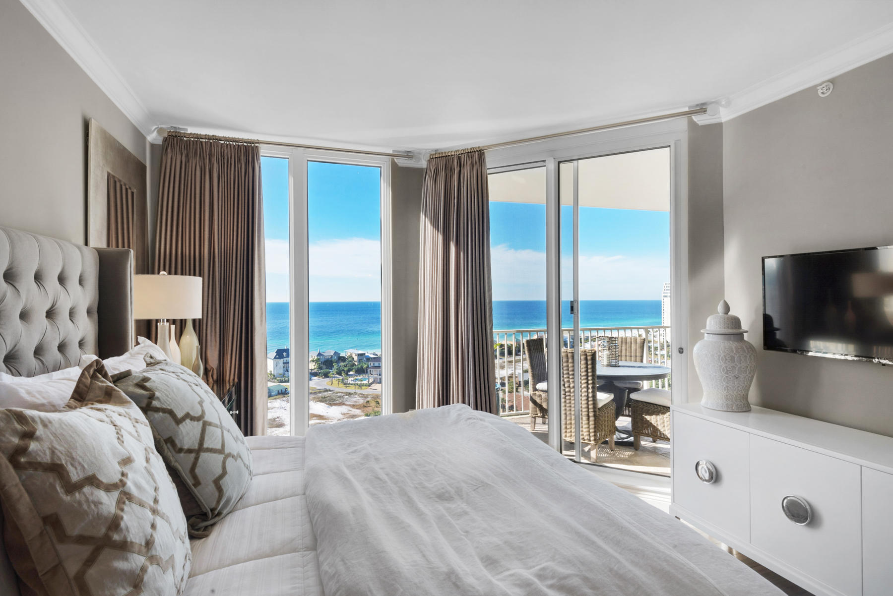 ONE BEACH CLUB DRIVE - Residential