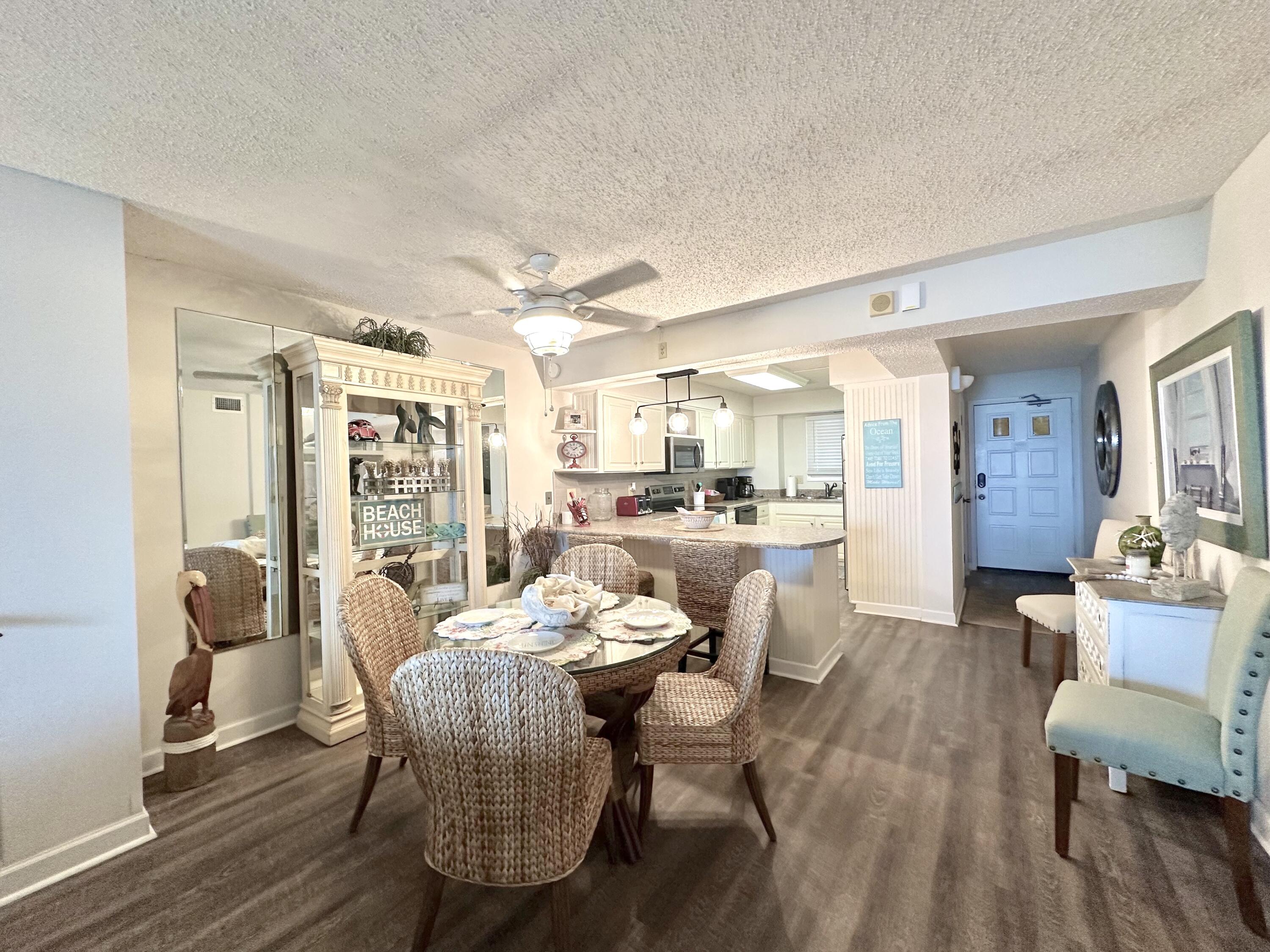 REGENCY TOWERS - Residential