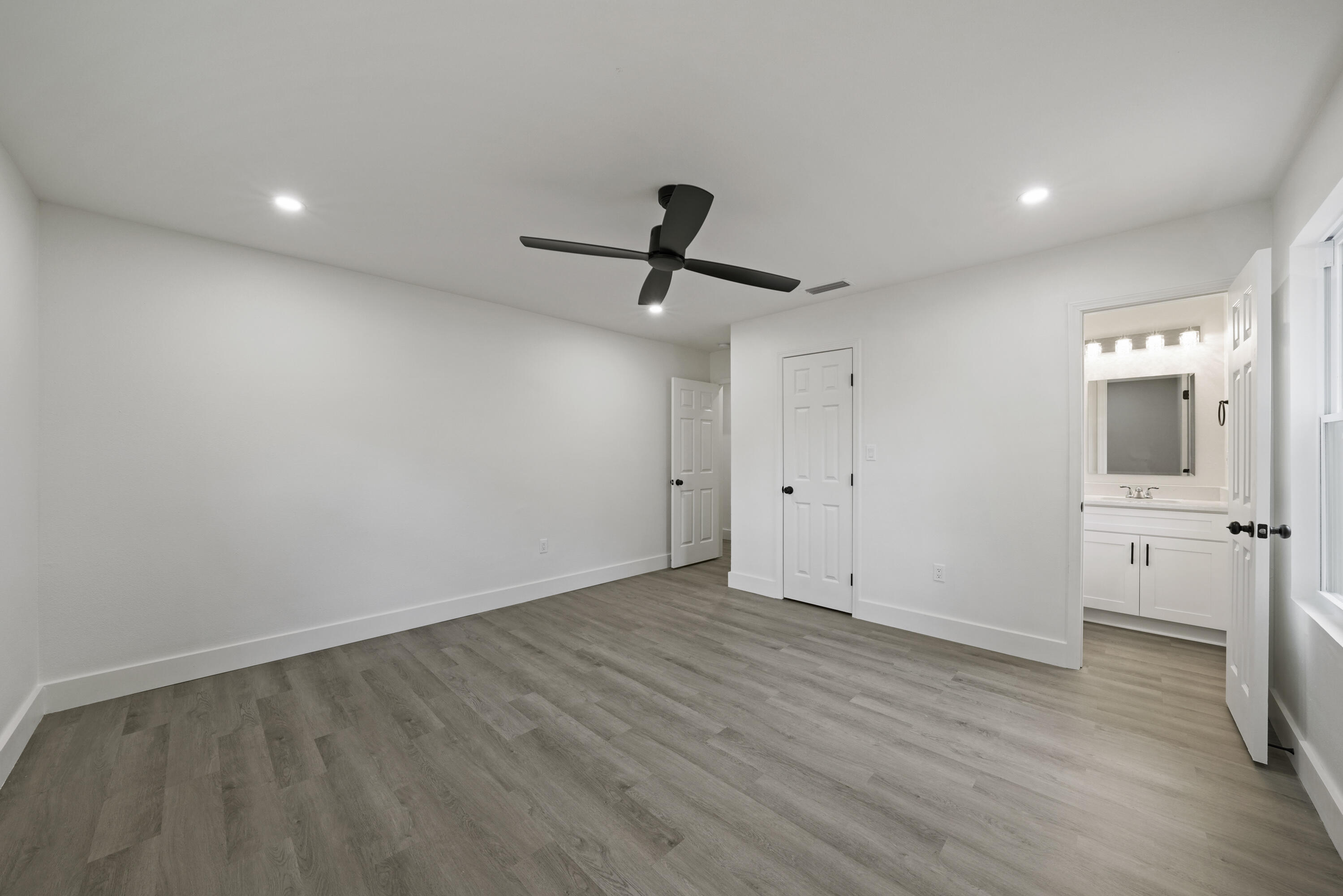 SANTA MARKELLA - Residential