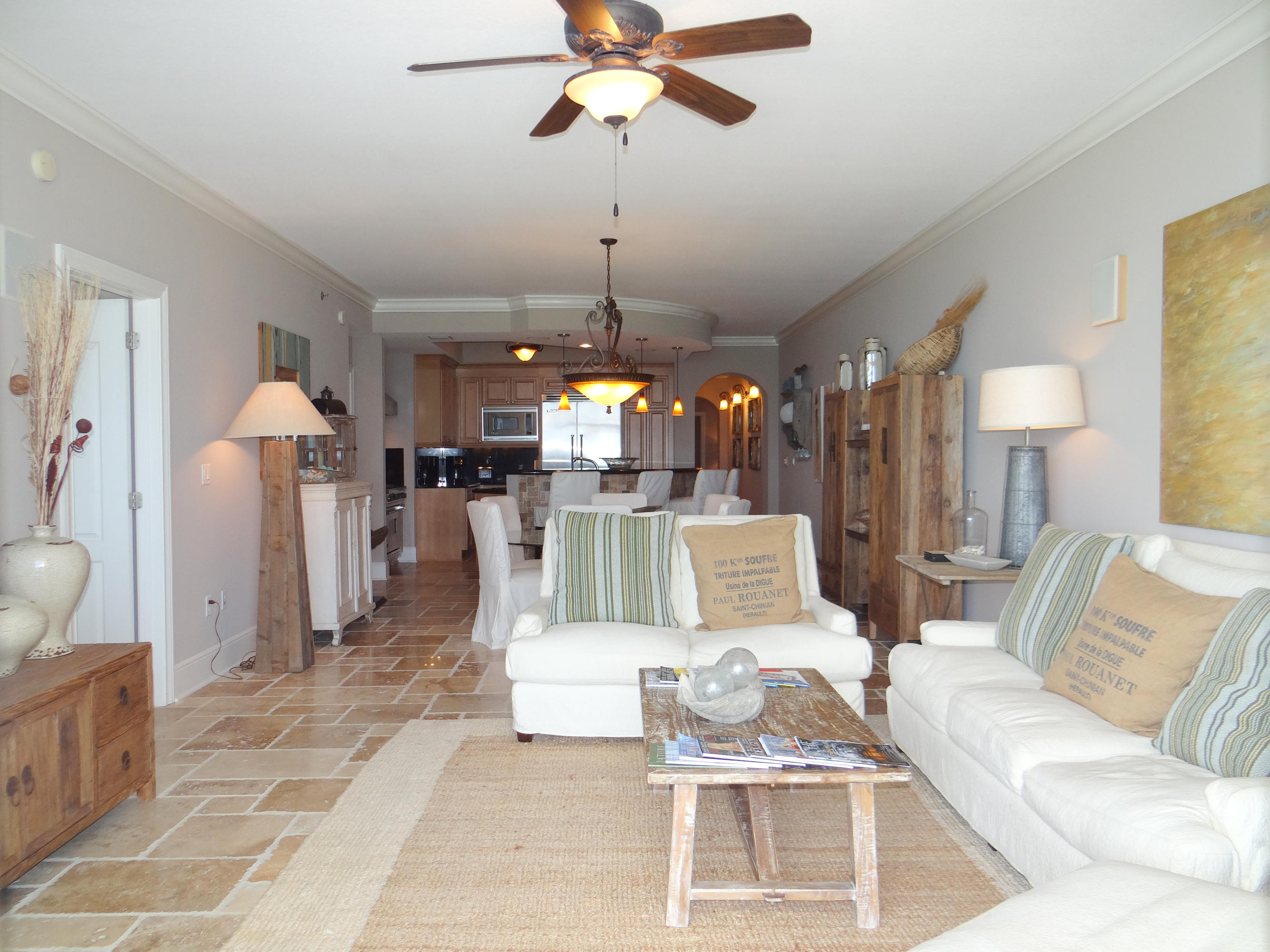 BELLA RIVA - Residential