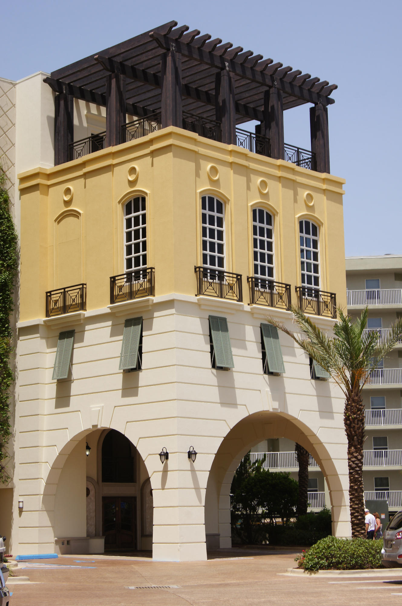 BELLA RIVA - Residential