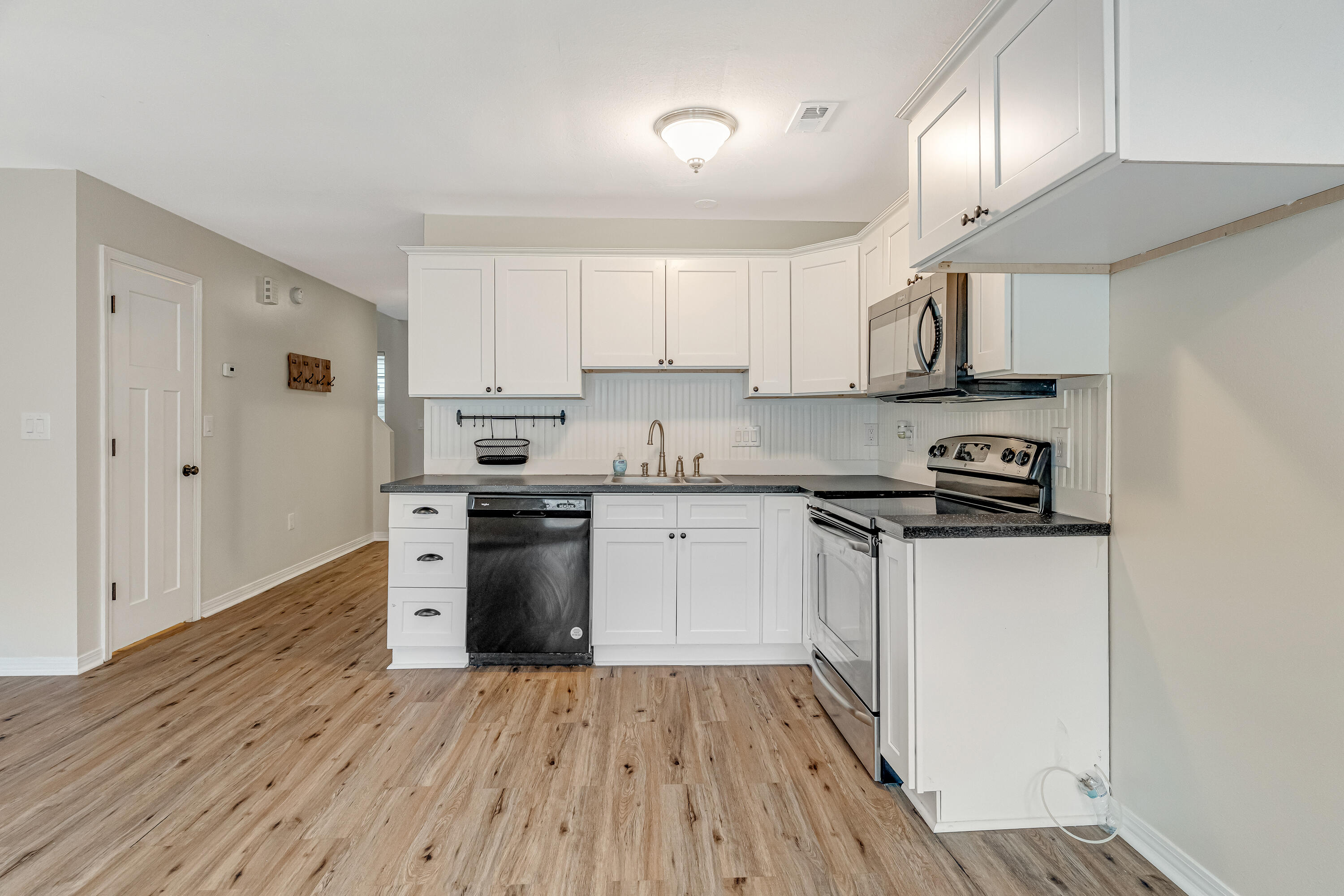 LIVEOAK S/D - Residential