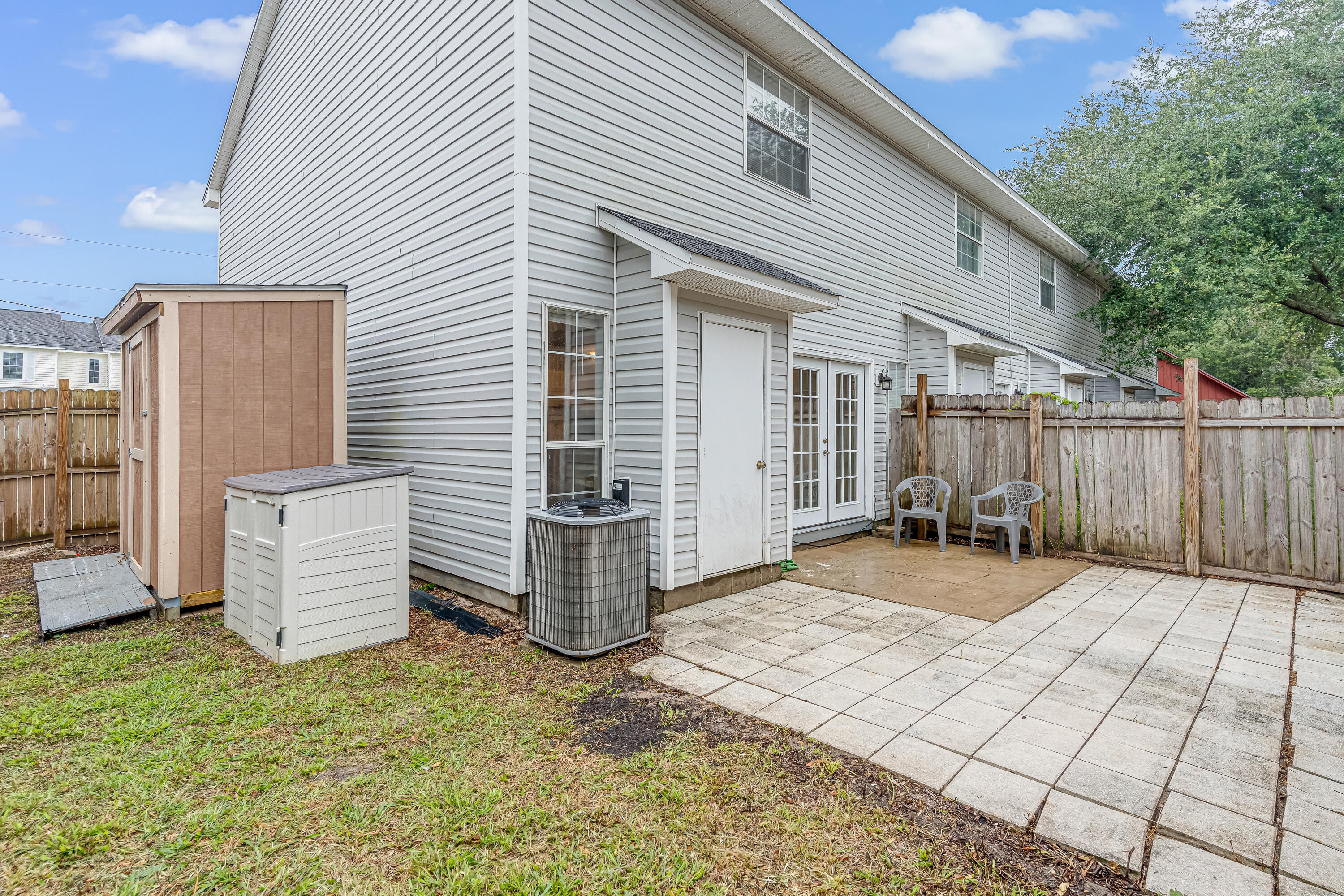 LIVEOAK S/D - Residential