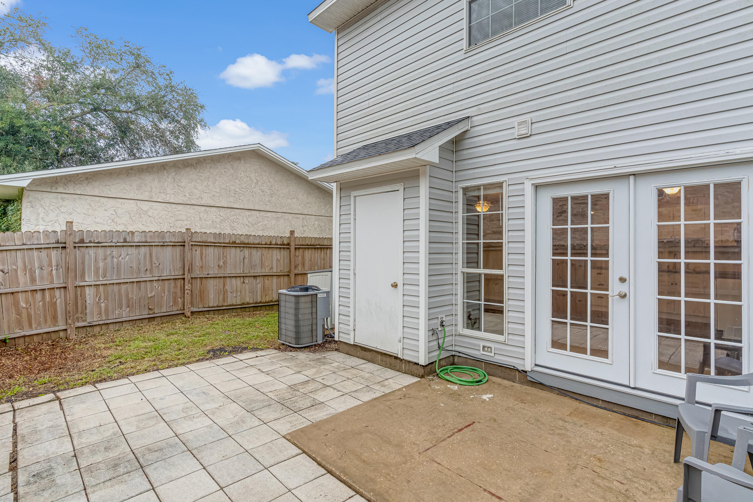 LIVEOAK S/D - Residential