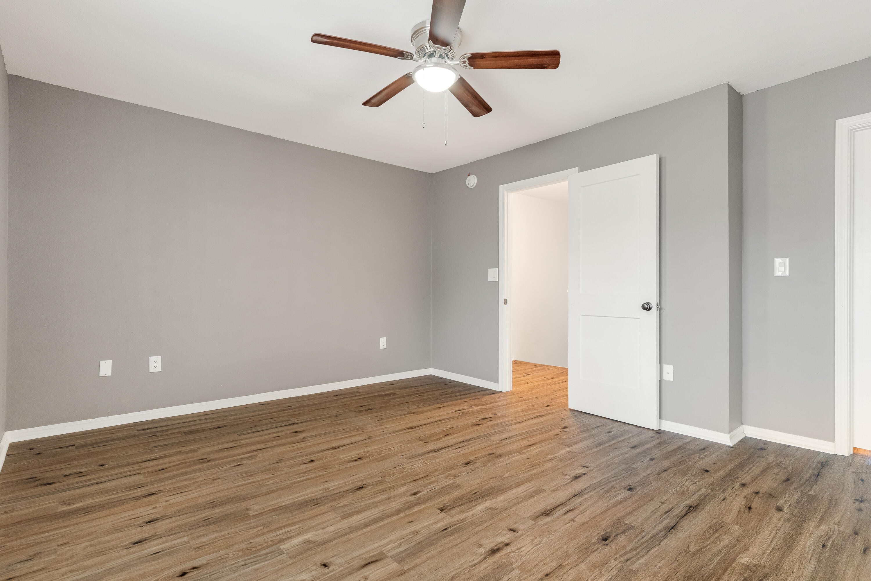 LIVEOAK S/D - Residential