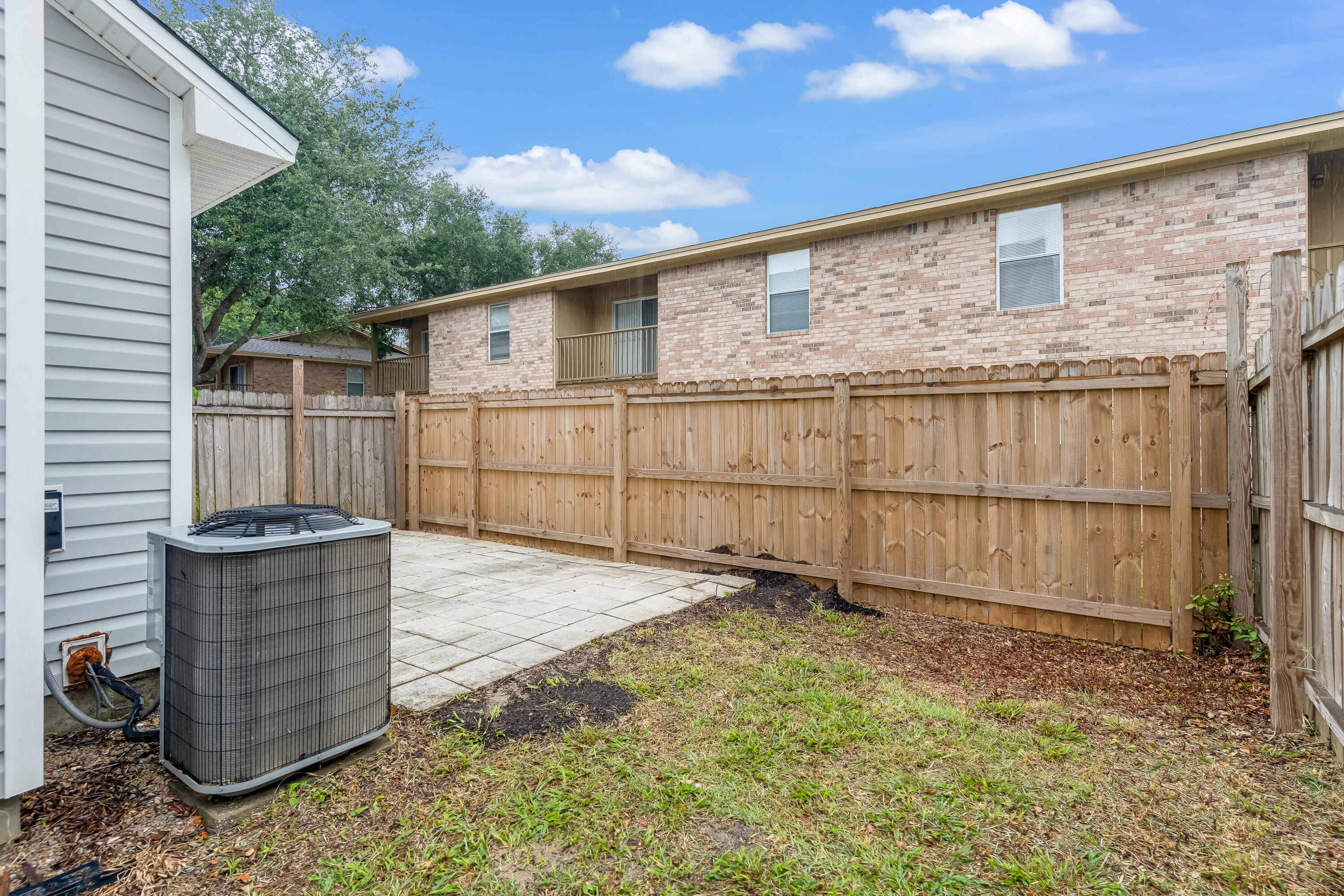 LIVEOAK S/D - Residential