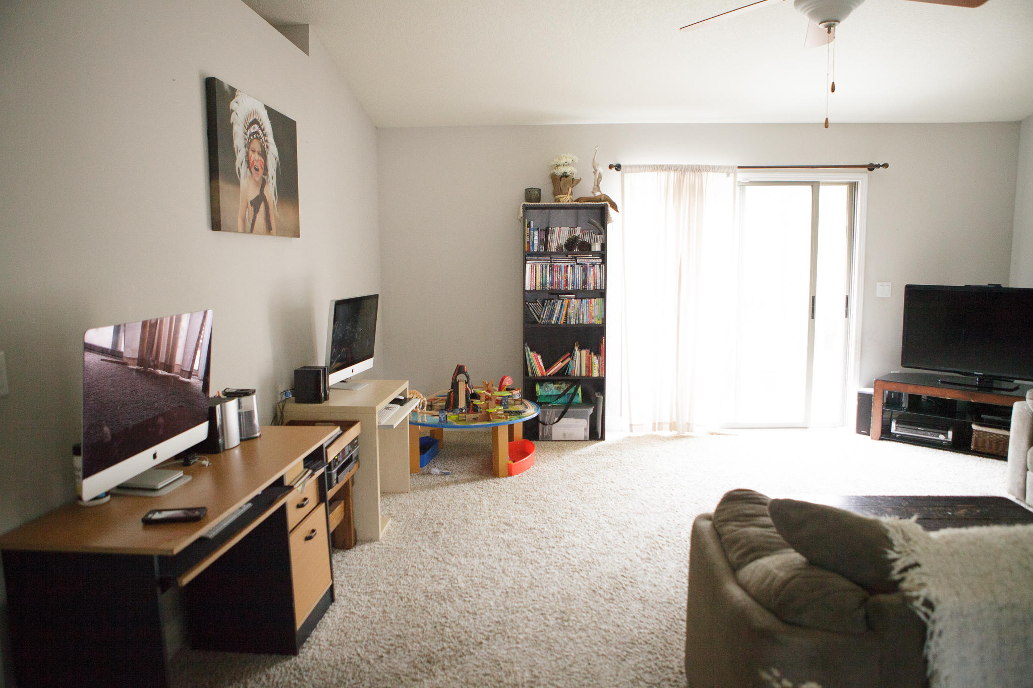 SILVER SPRINGS EST - Residential