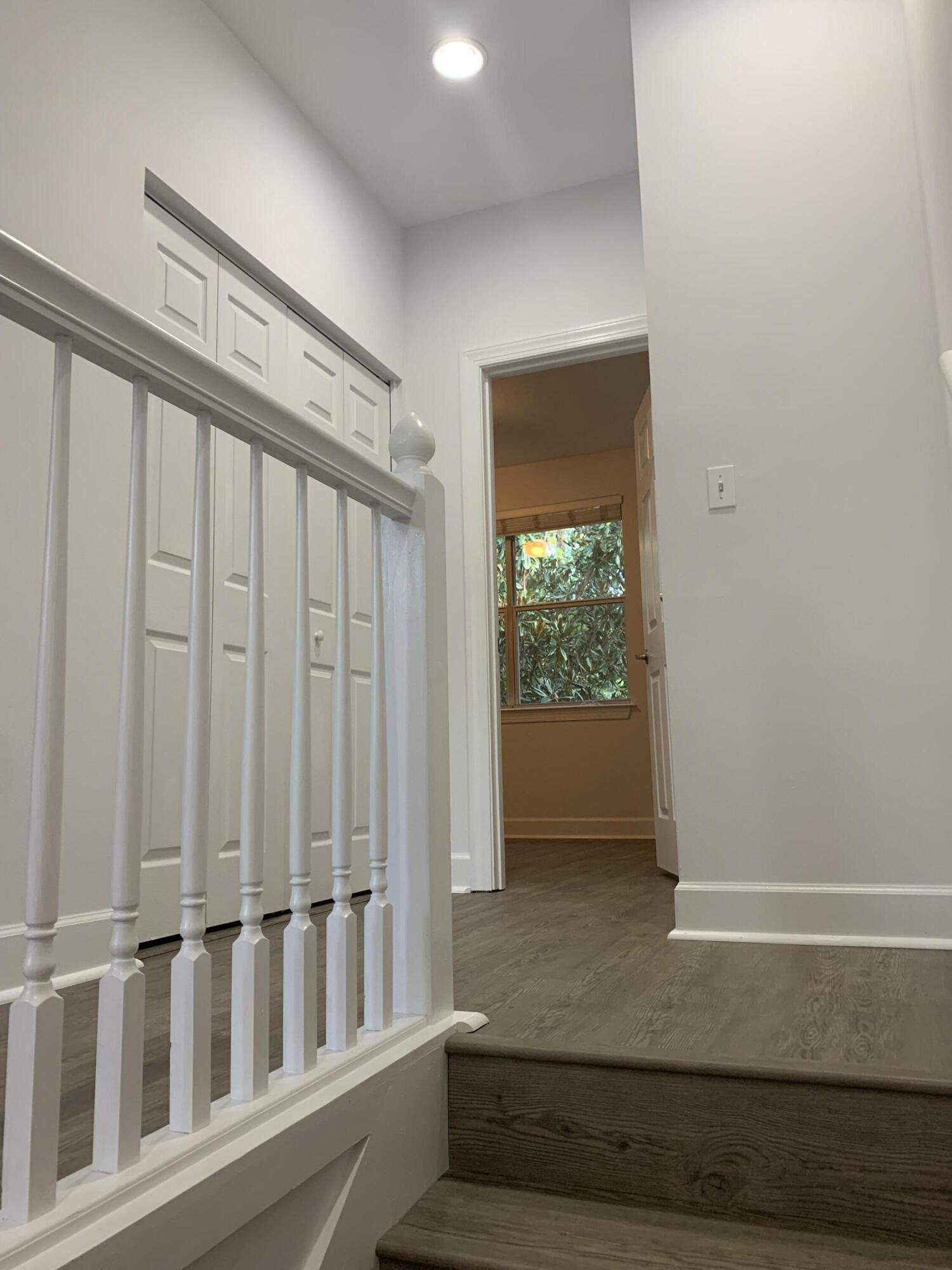 PALMS OF FREEPORT - Residential Lease