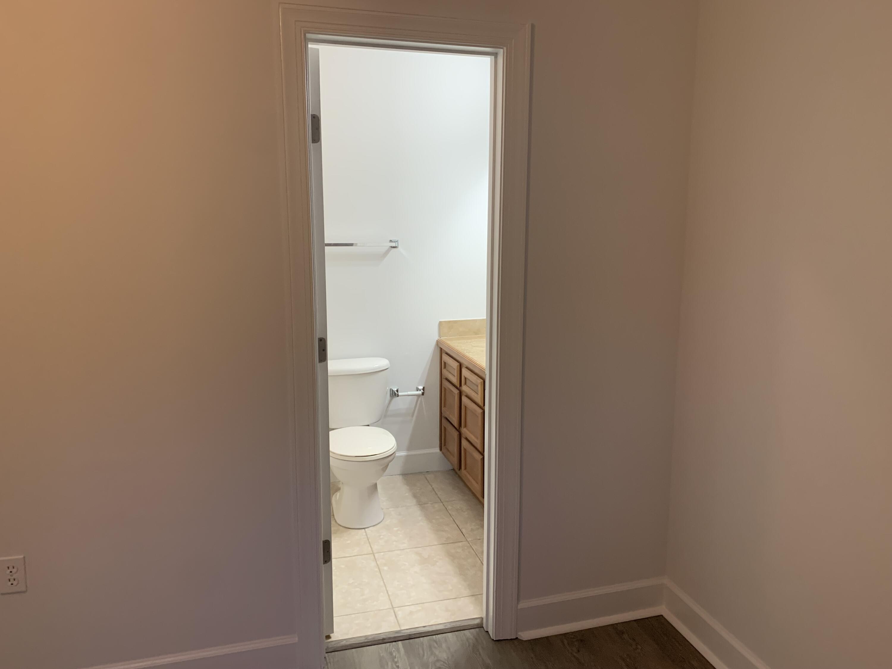 PALMS OF FREEPORT - Residential Lease