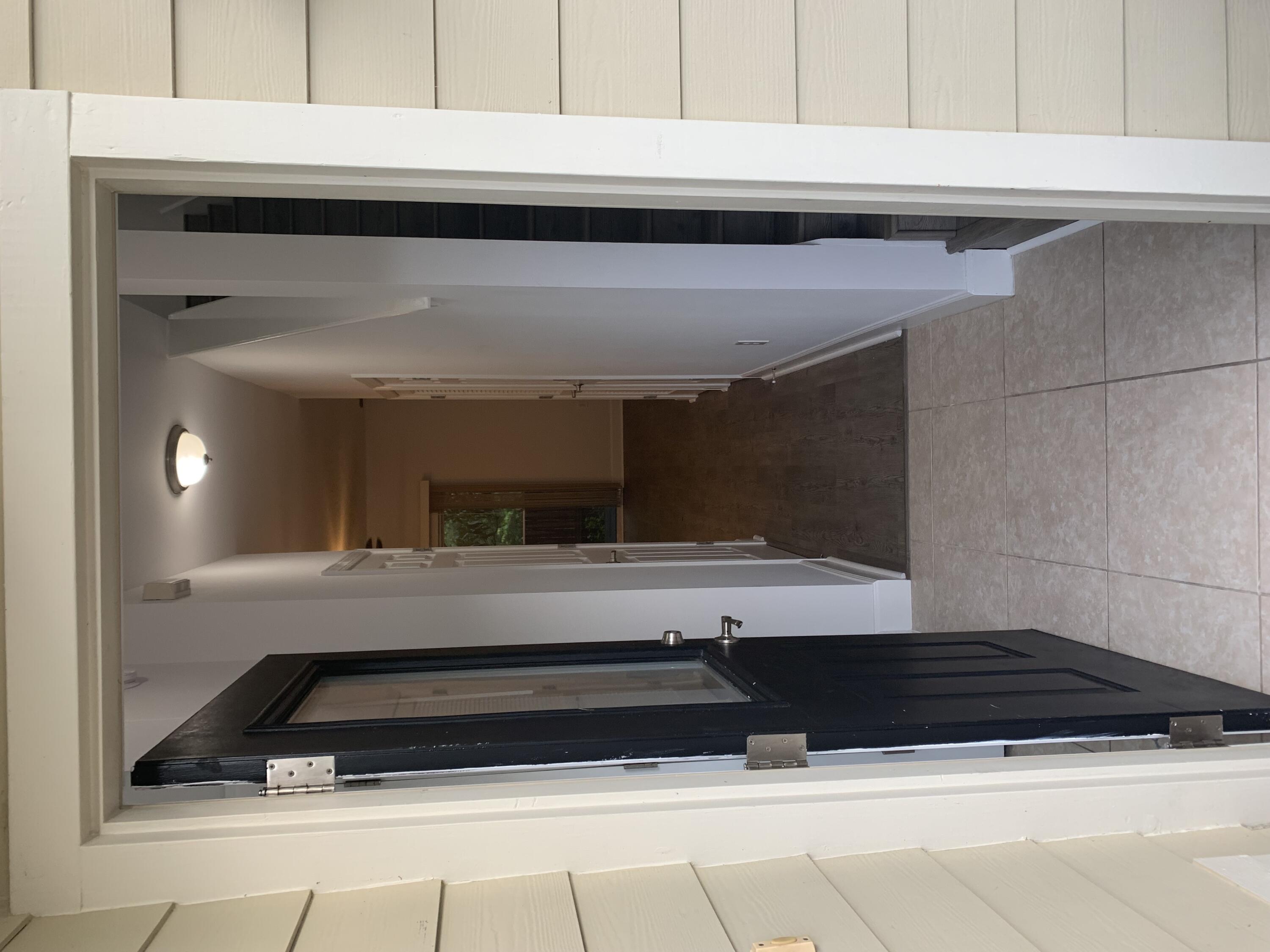 PALMS OF FREEPORT - Residential Lease