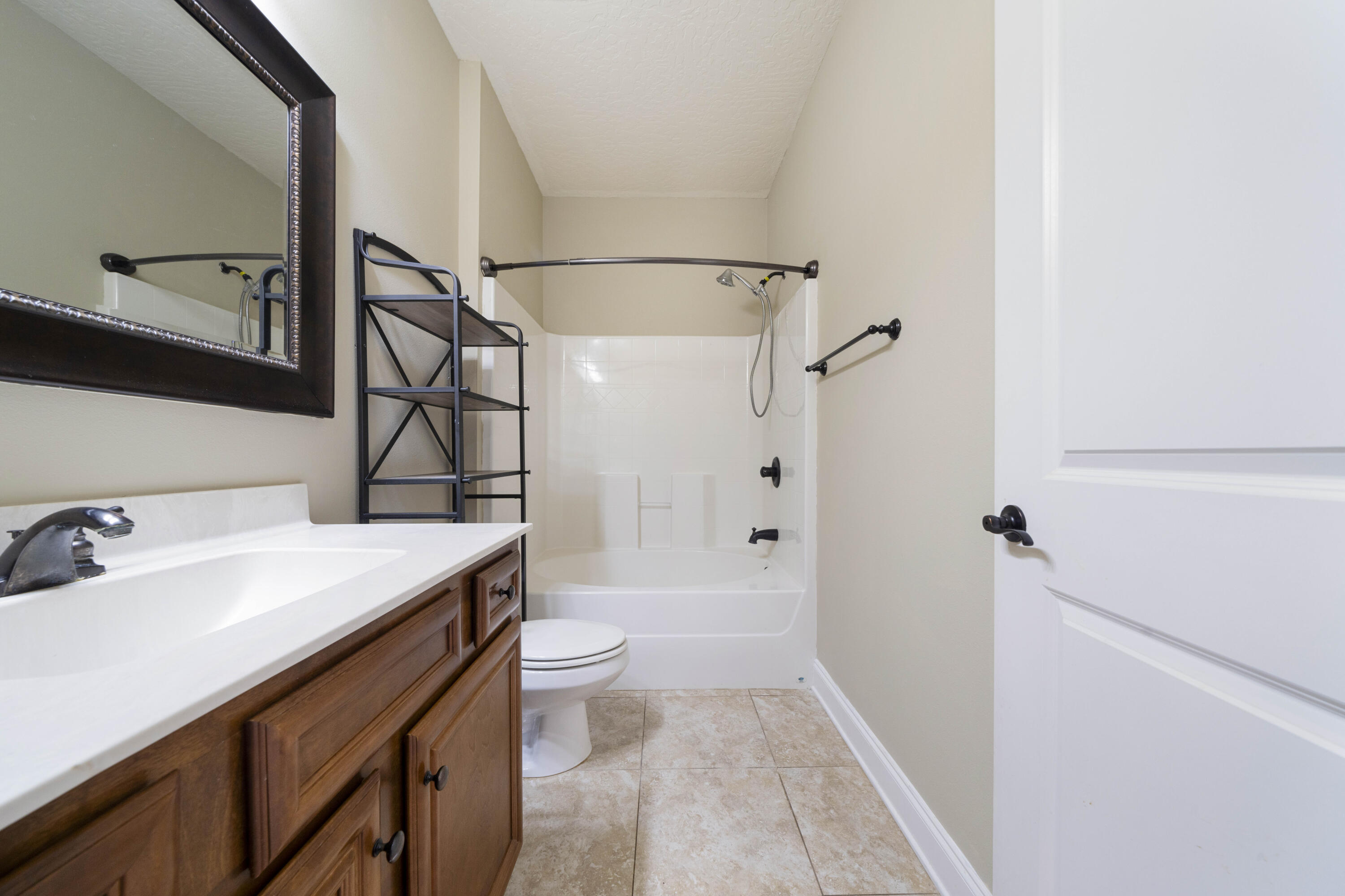 Tanager Oaks - Residential