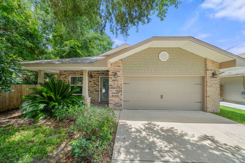 A home in Fort Walton Beach