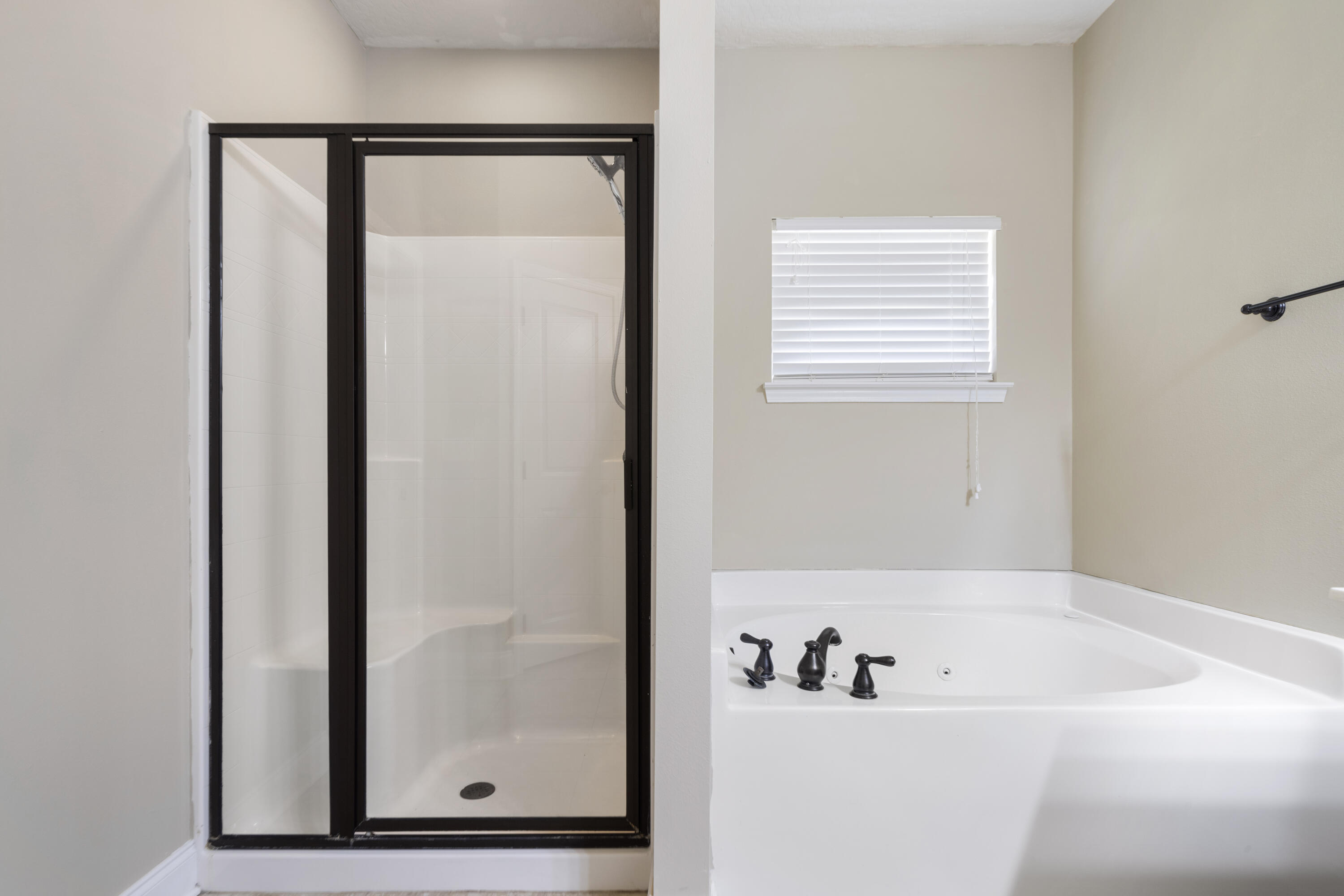 Tanager Oaks - Residential