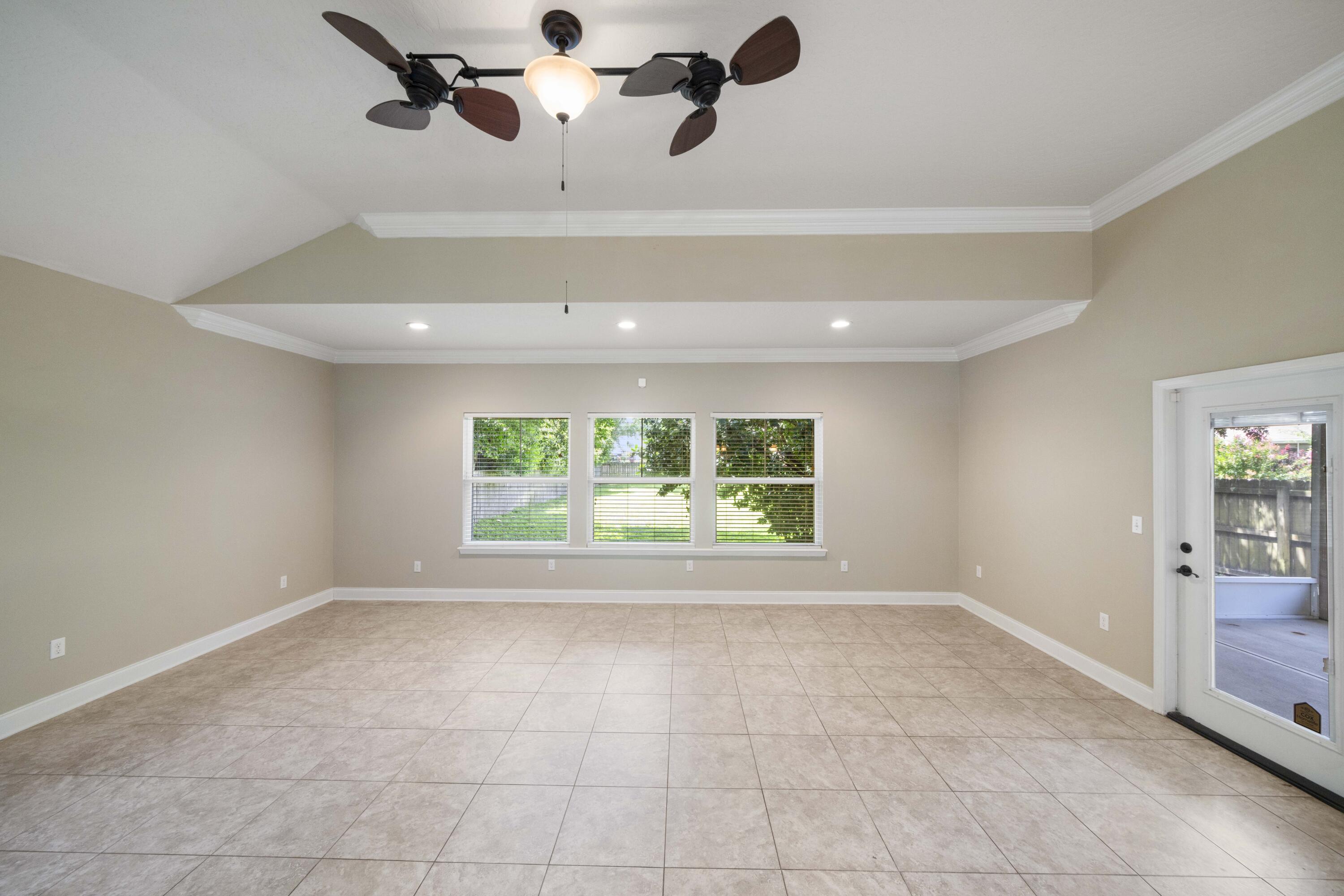 Tanager Oaks - Residential