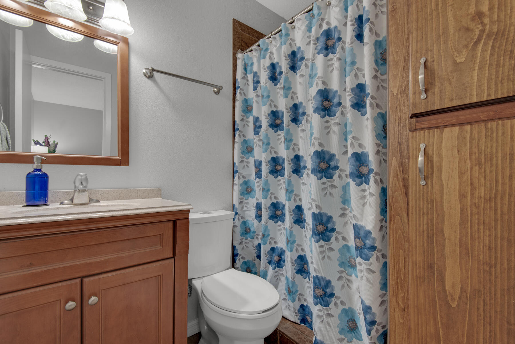 PINE MEADOWS - Residential