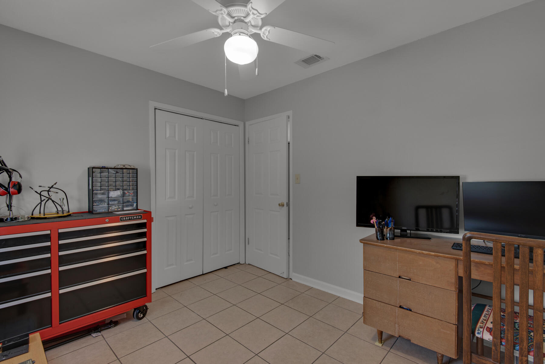 PINE MEADOWS - Residential