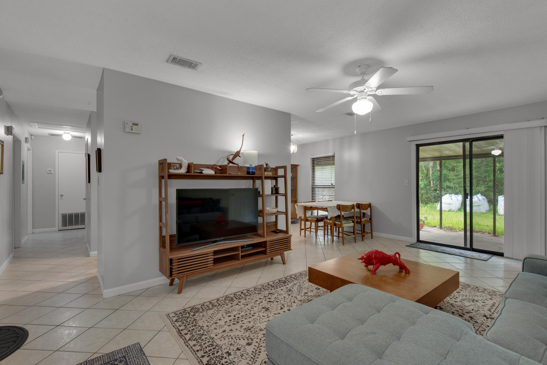 PINE MEADOWS - Residential