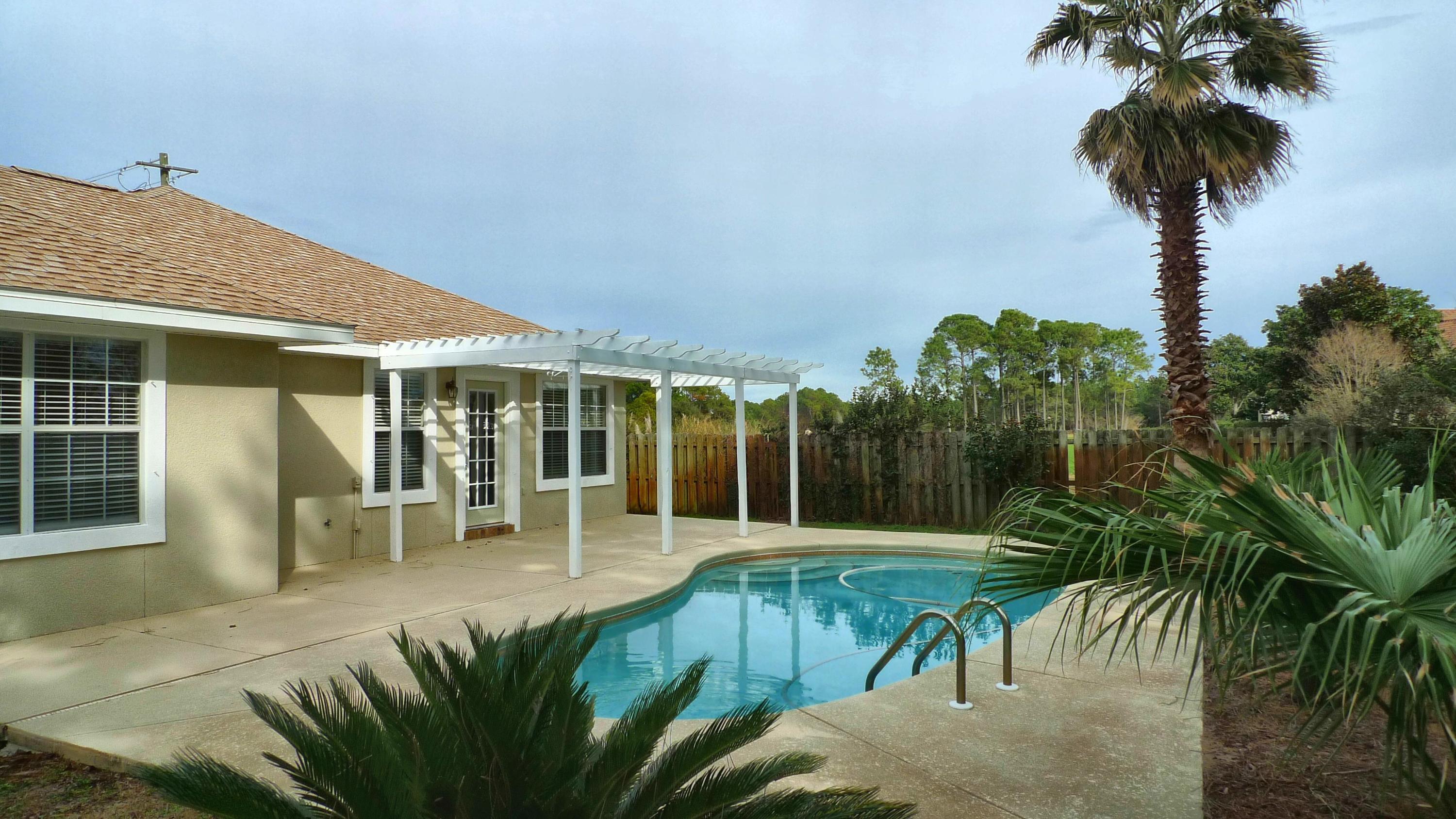 EMERALD LAKES PH 1 - Residential