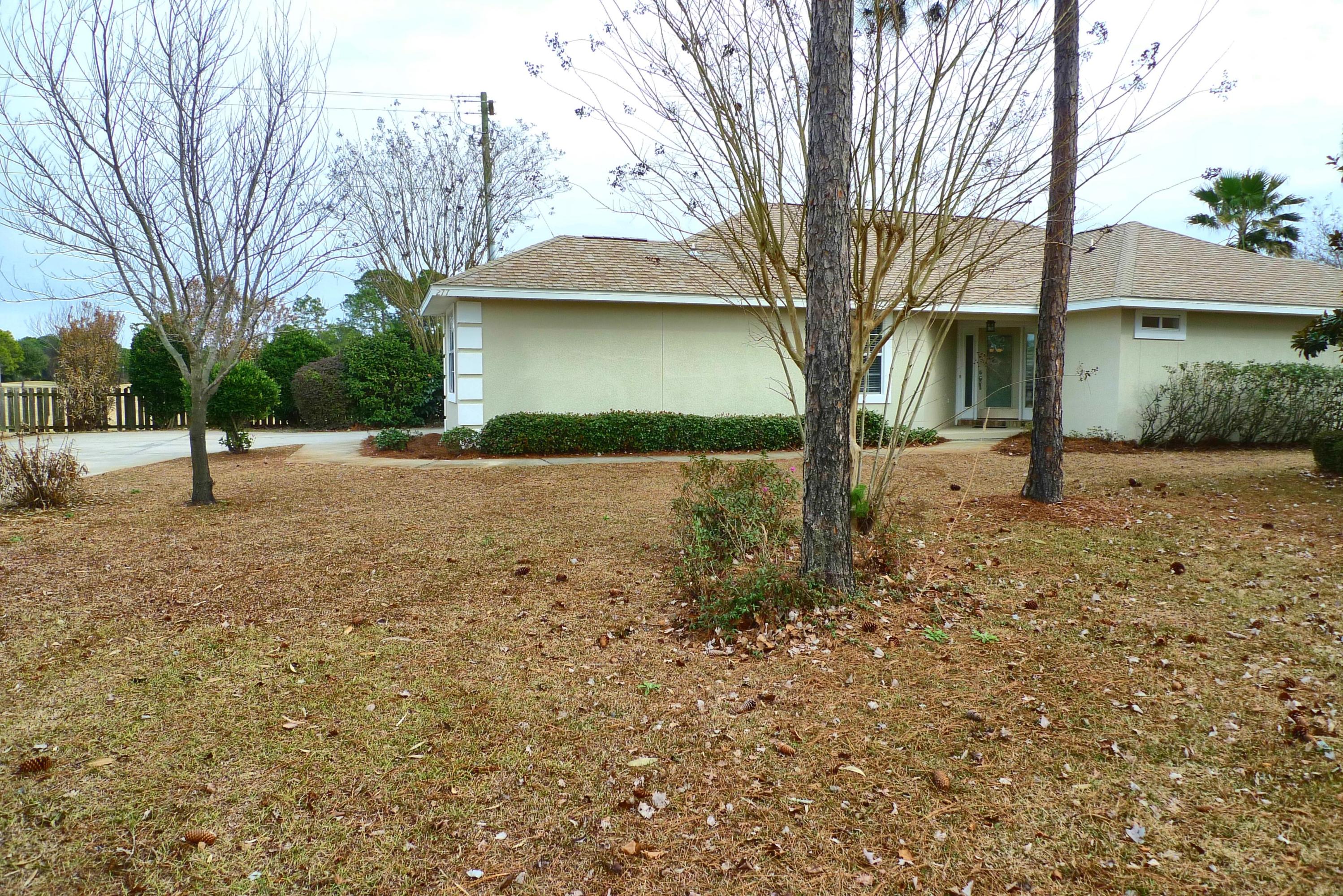 EMERALD LAKES PH 1 - Residential