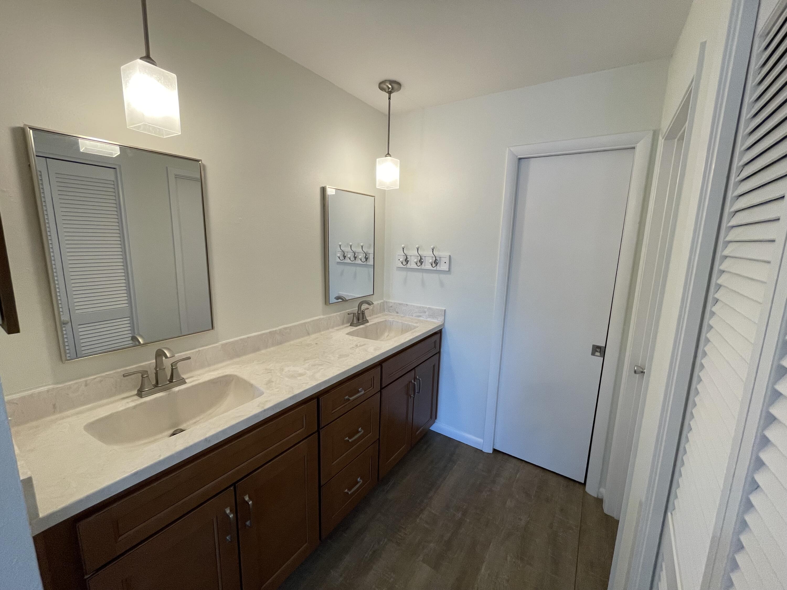 MARINA COVE VILLAGE AMD PHASE II - Residential Lease