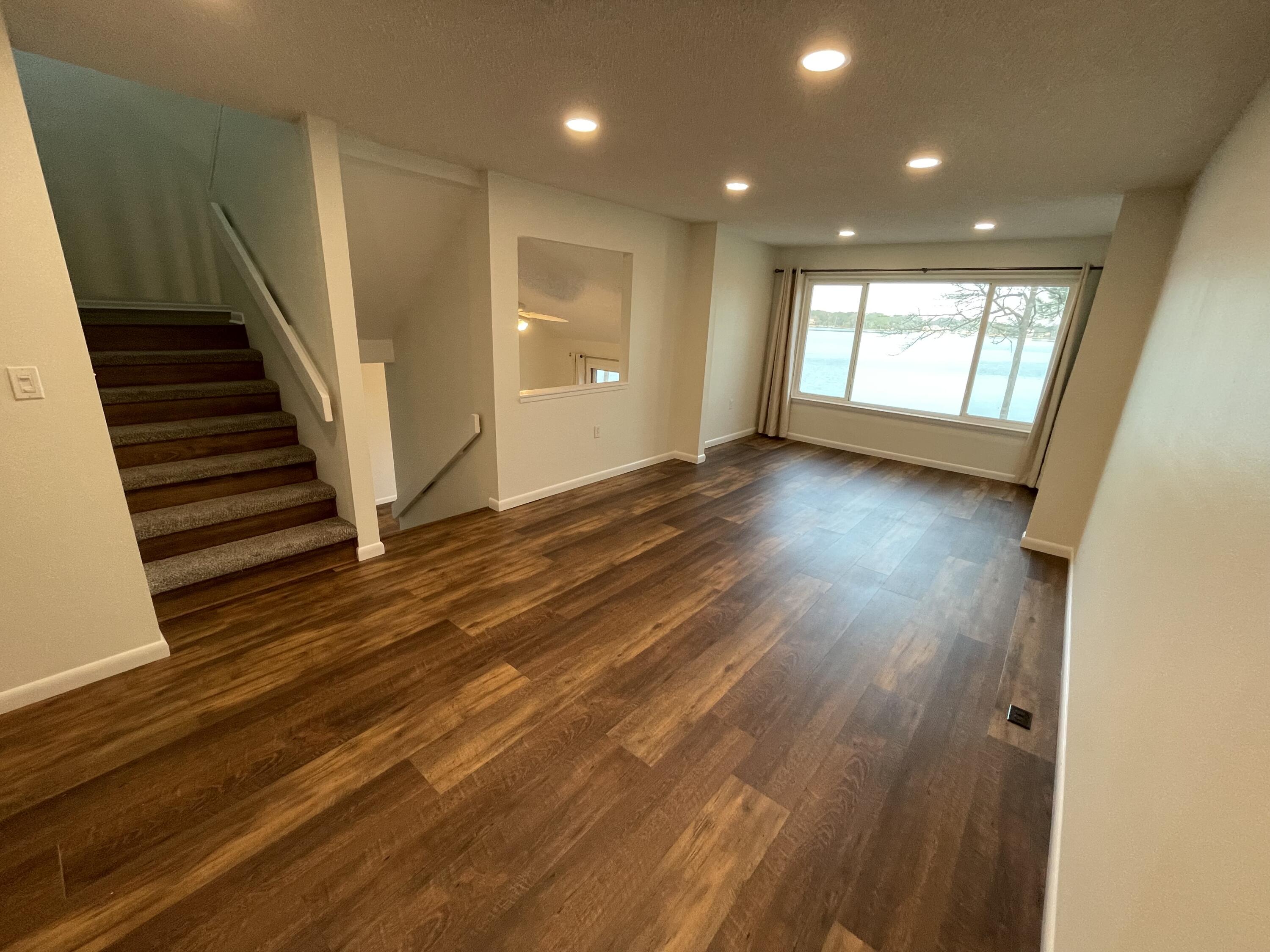 MARINA COVE VILLAGE AMD PHASE II - Residential Lease