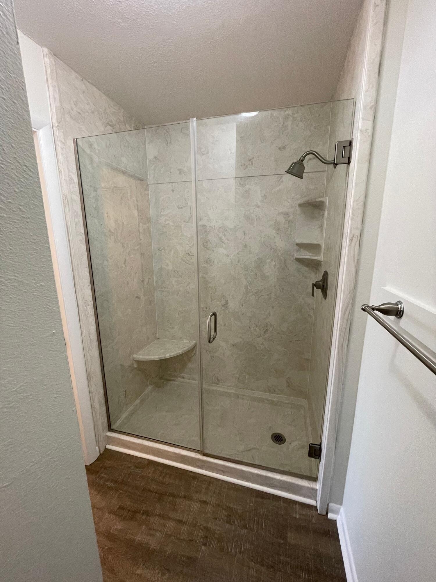 MARINA COVE VILLAGE AMD PHASE II - Residential Lease