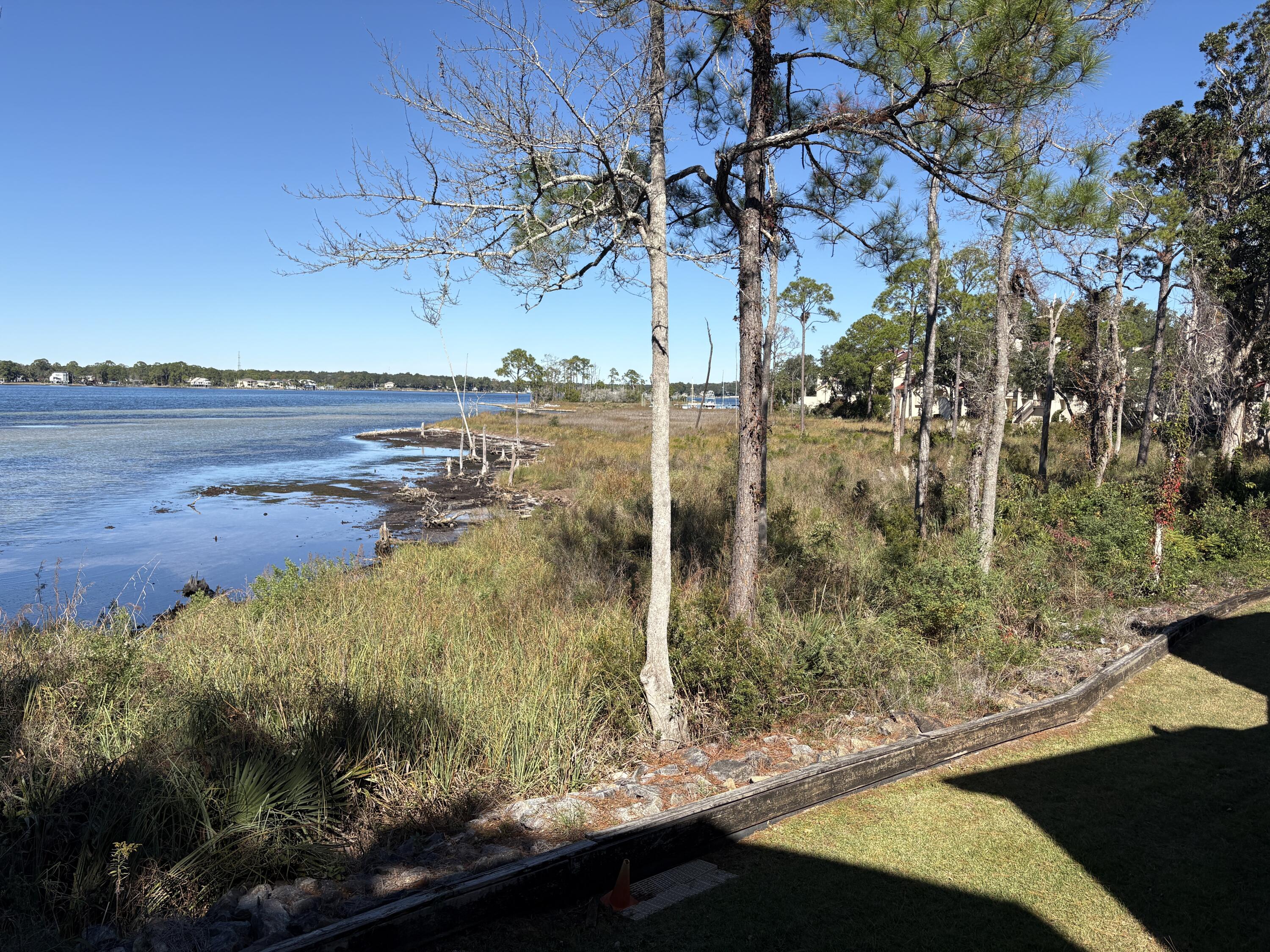 MARINA COVE VILLAGE AMD PHASE II - Residential Lease