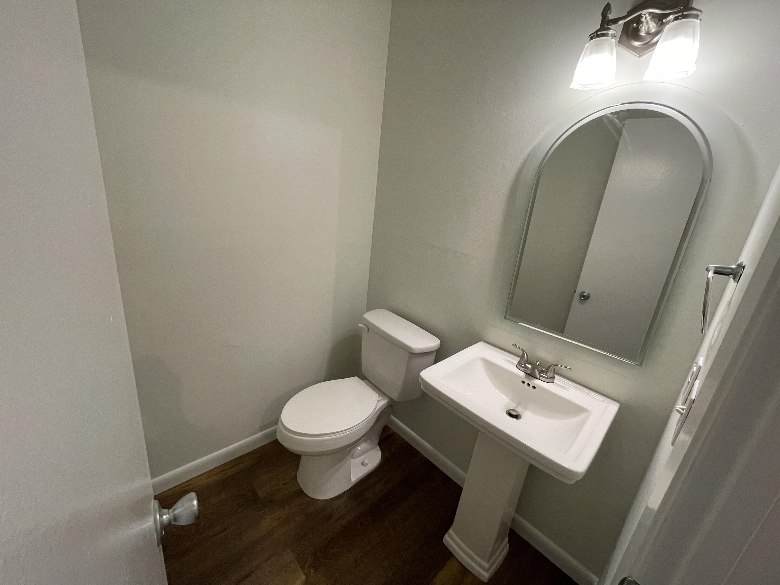 MARINA COVE VILLAGE AMD PHASE II - Residential Lease