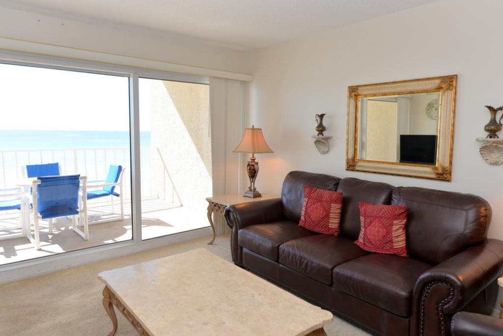 BEACH HOUSE - Residential