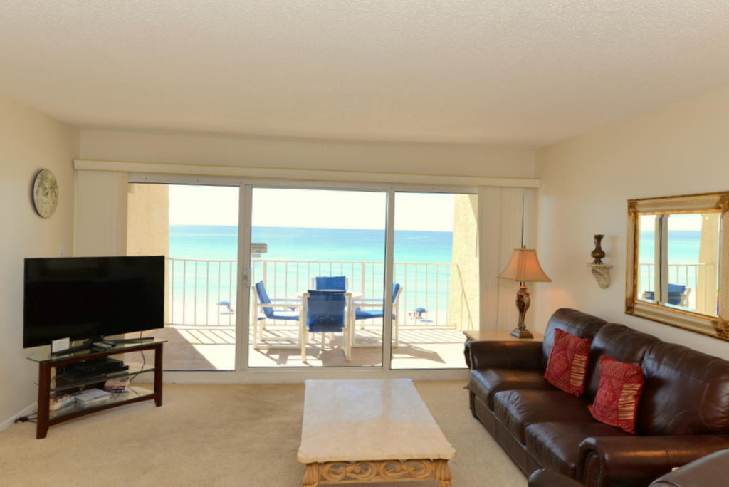 BEACH HOUSE - Residential