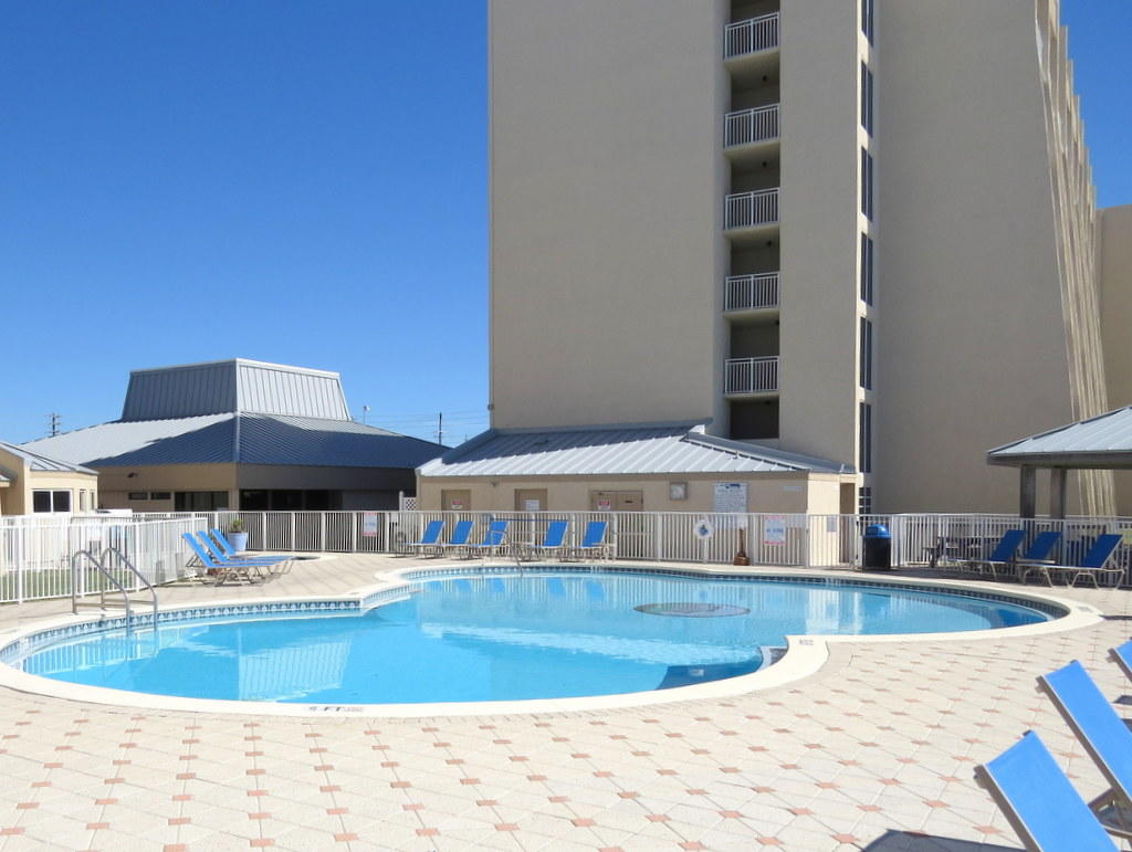 BEACH HOUSE - Residential