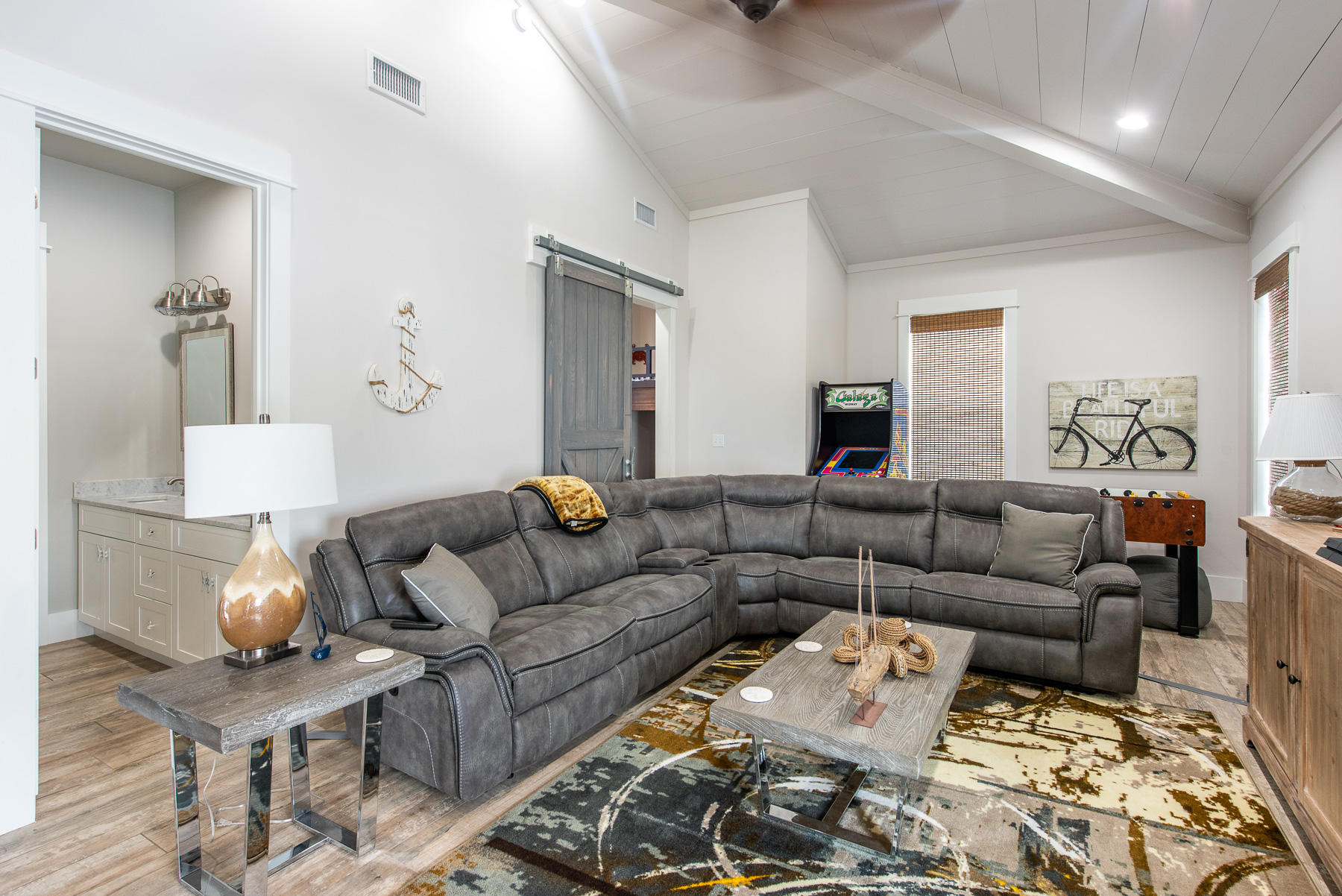SEAGROVE 2ND ADDN - Residential