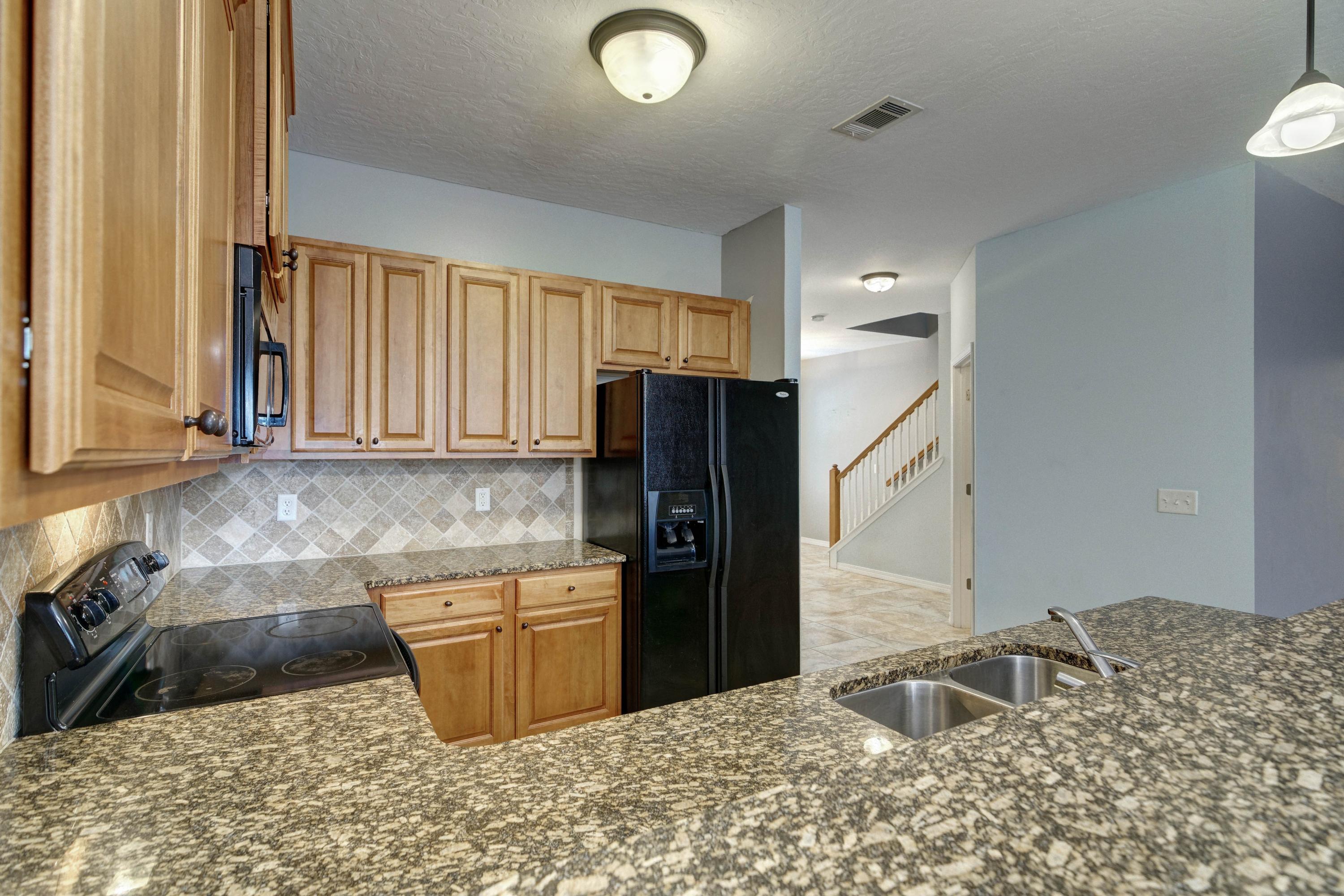 SEASHORE VILLAGE T/H - Residential