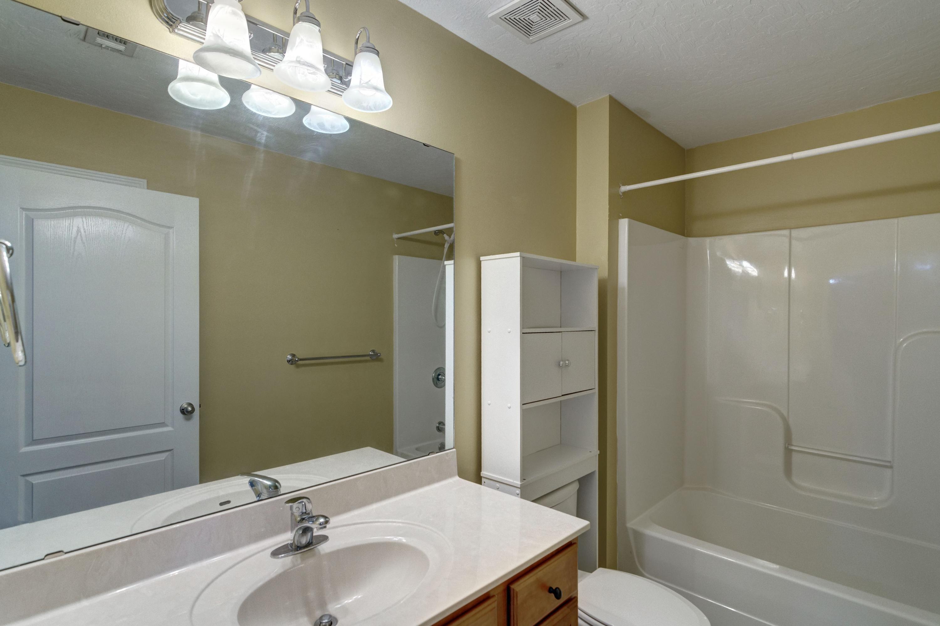 SEASHORE VILLAGE T/H - Residential