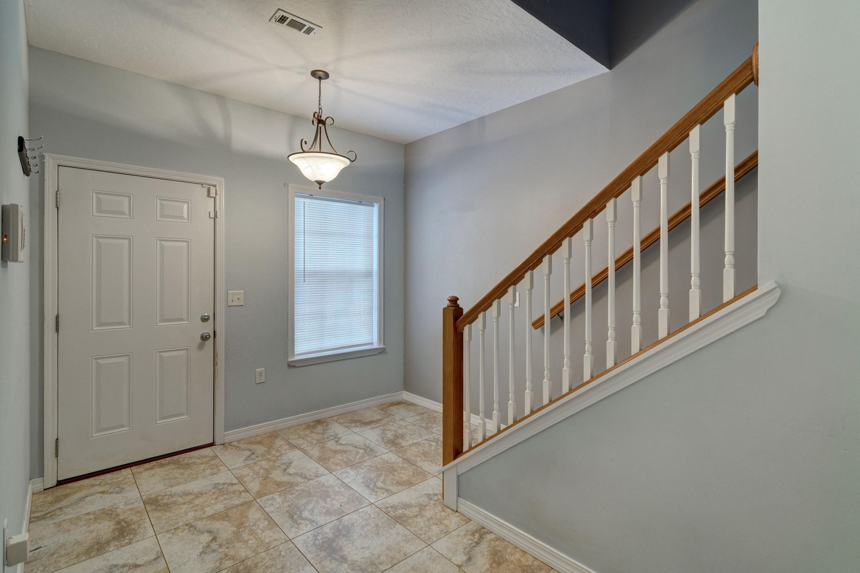 SEASHORE VILLAGE T/H - Residential