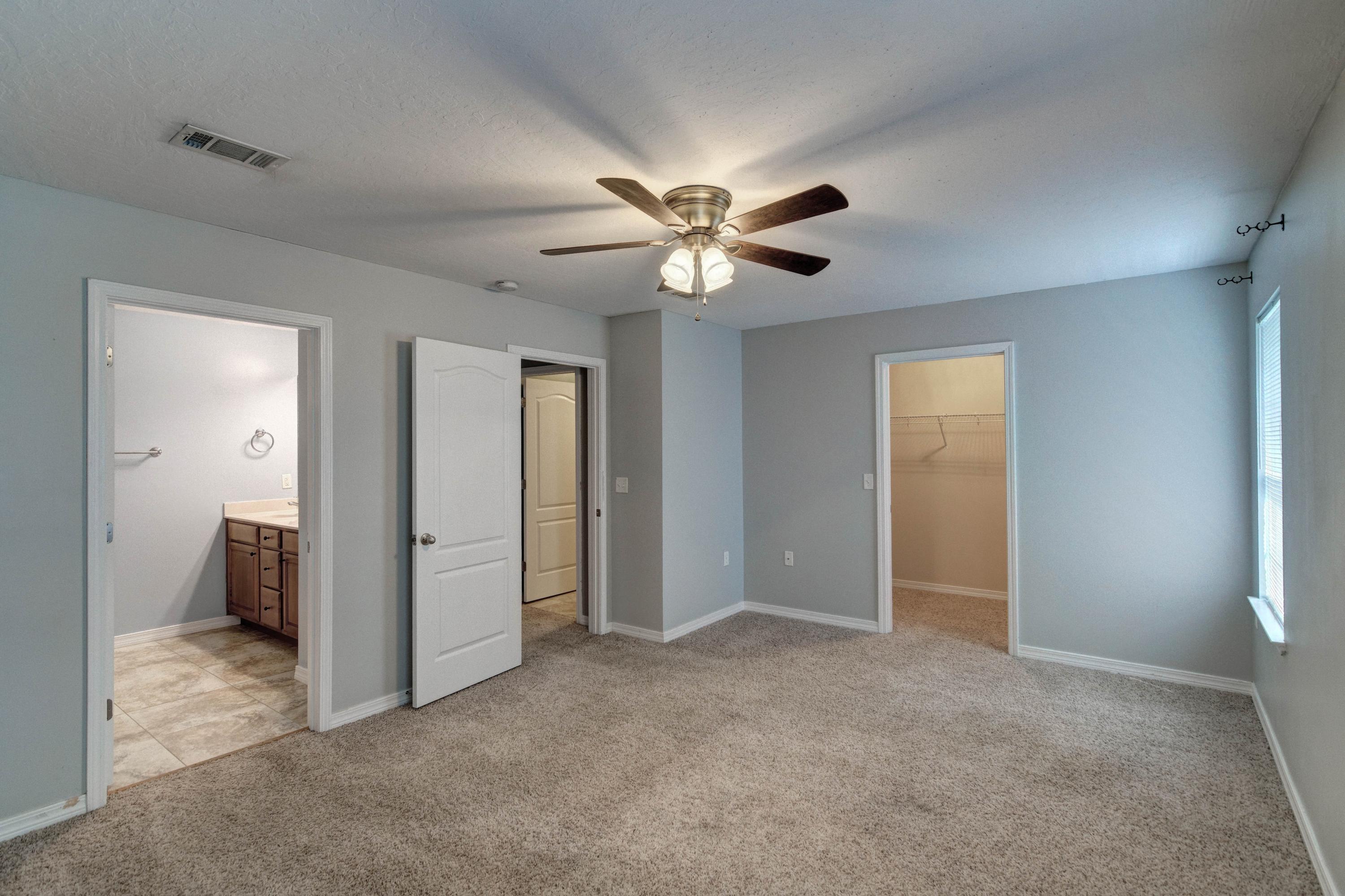 SEASHORE VILLAGE T/H - Residential