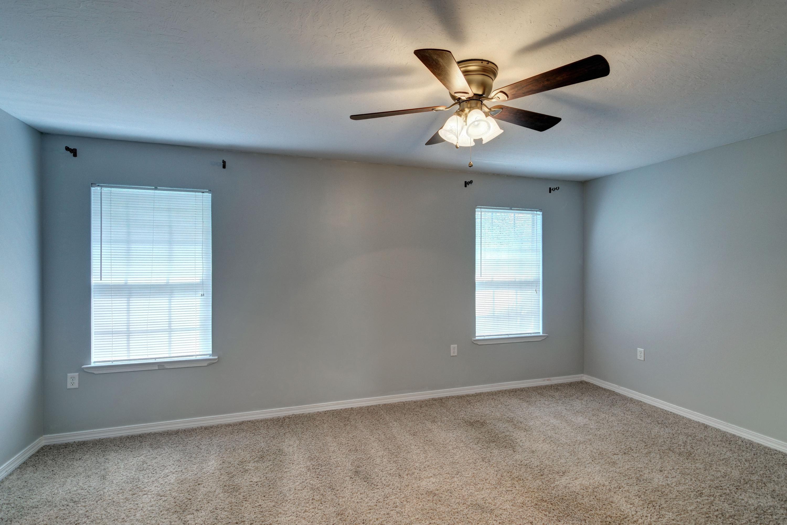 SEASHORE VILLAGE T/H - Residential