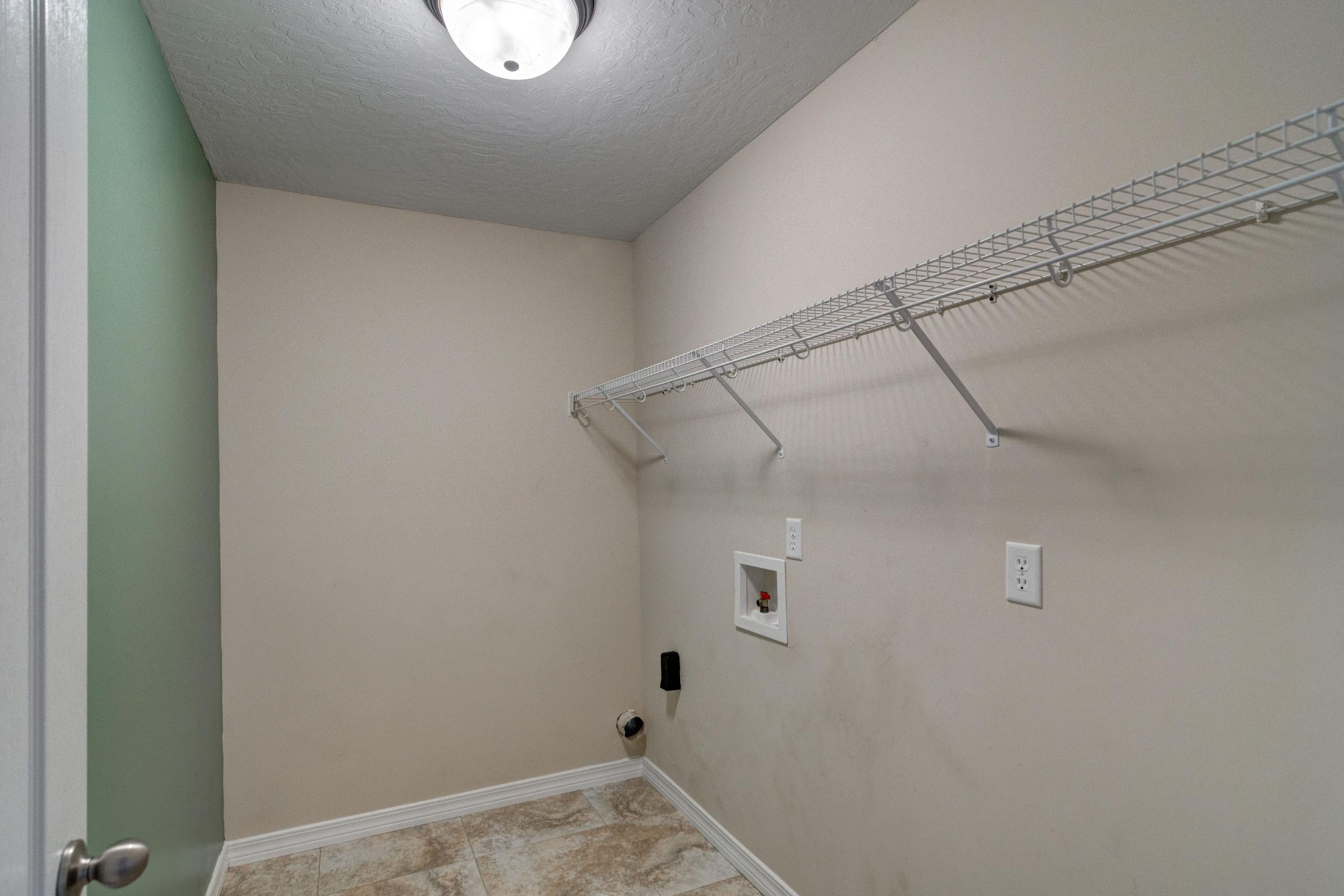 SEASHORE VILLAGE T/H - Residential