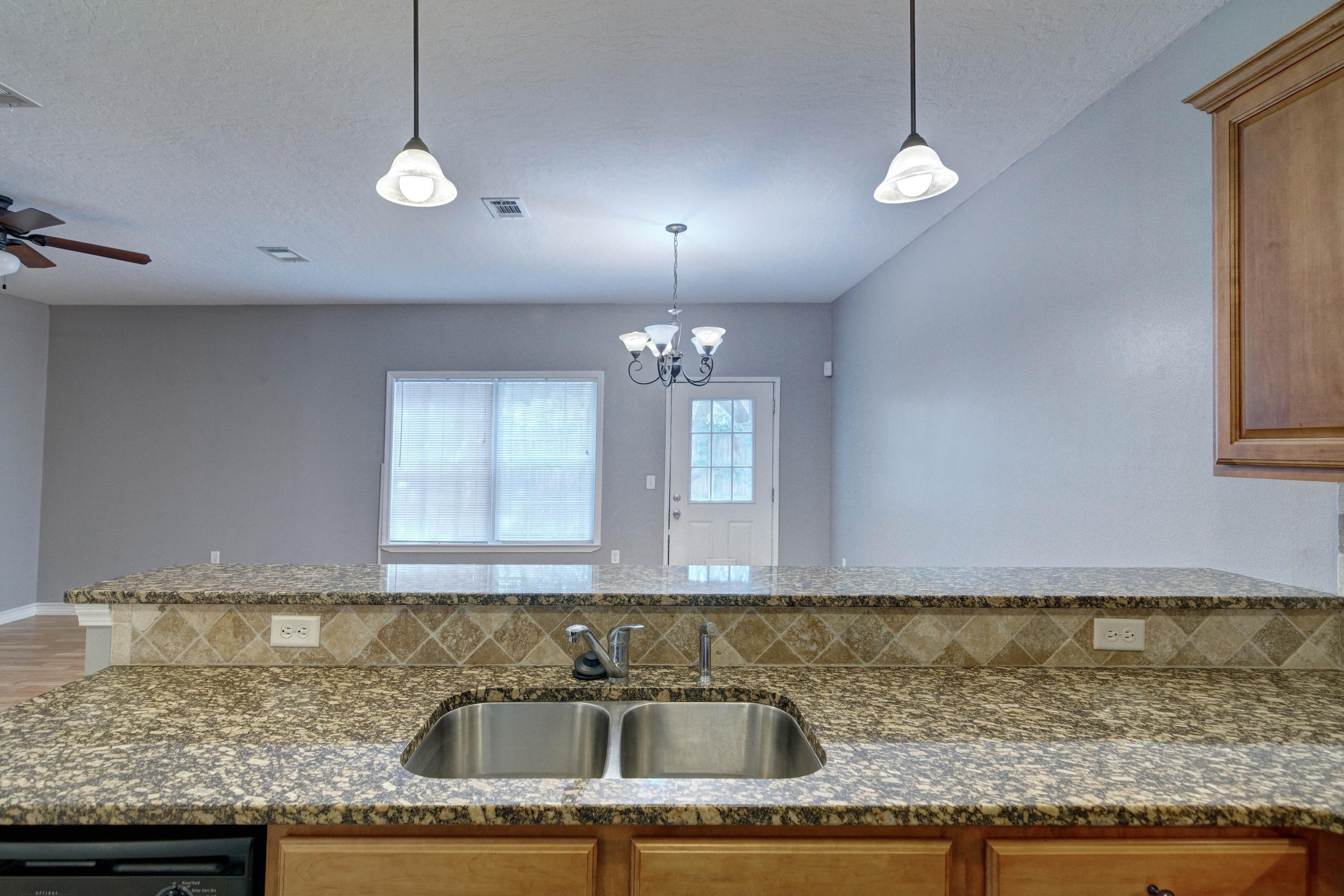 SEASHORE VILLAGE T/H - Residential