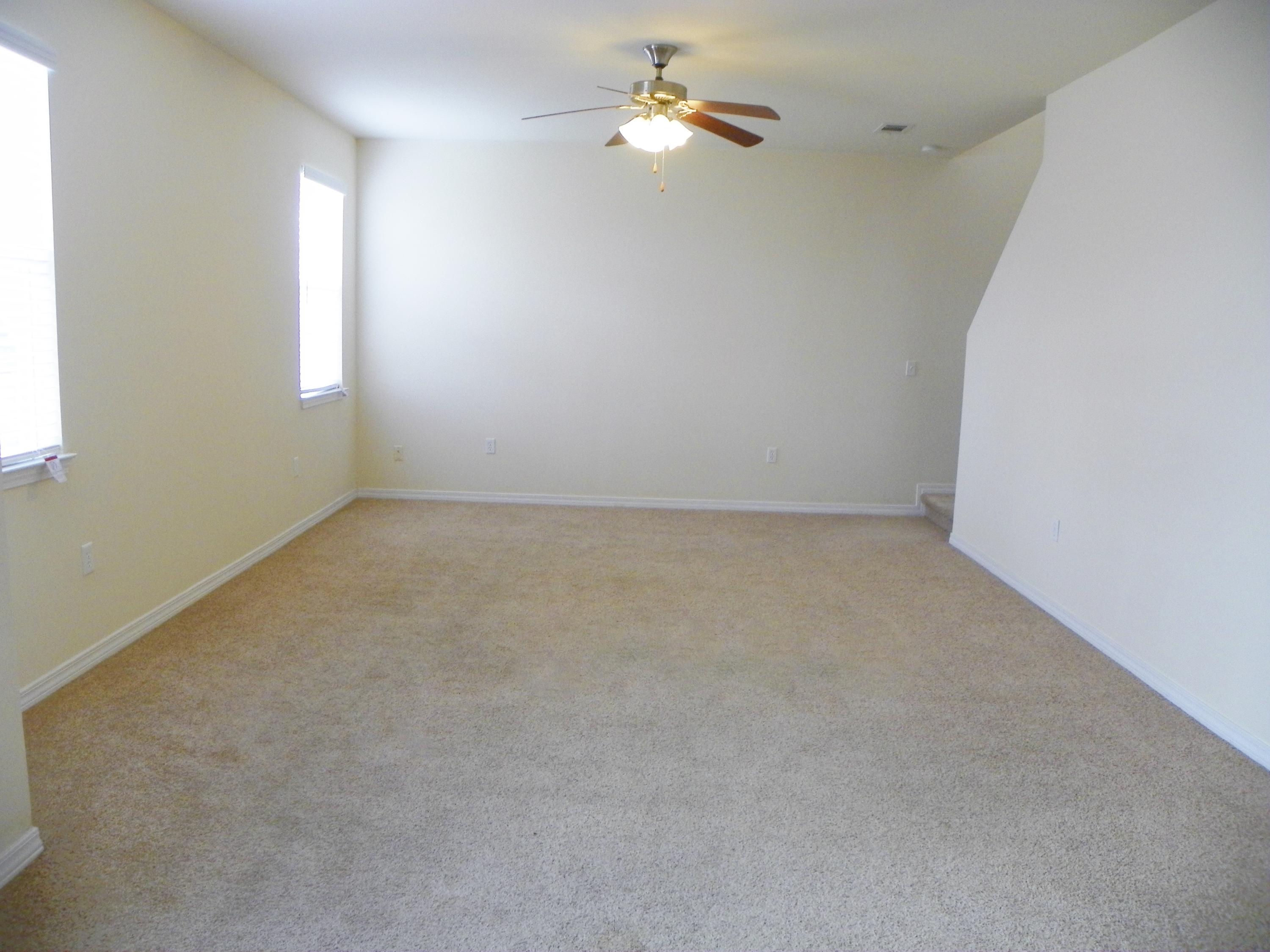 SANDY RIDGE ESTATES - Residential