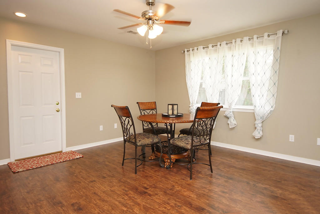 FOX DEN VILLAGES - Residential