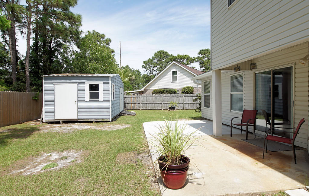 FOX DEN VILLAGES - Residential