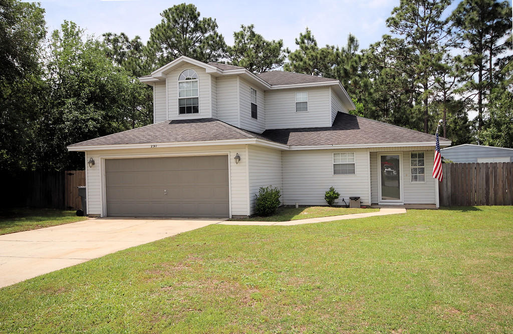 FOX DEN VILLAGES - Residential