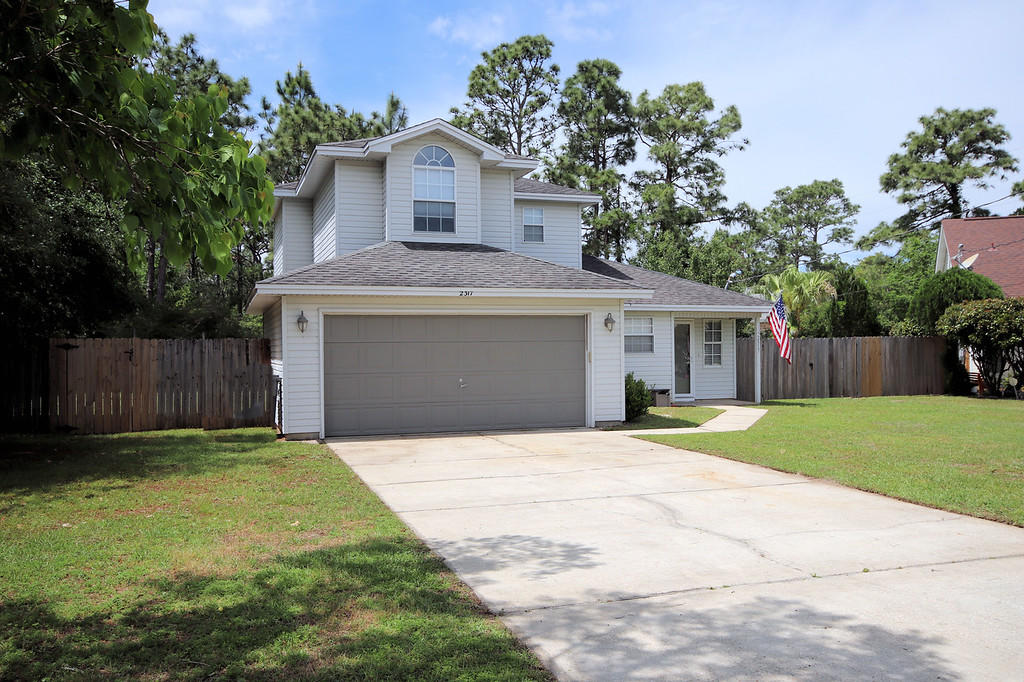 FOX DEN VILLAGES - Residential