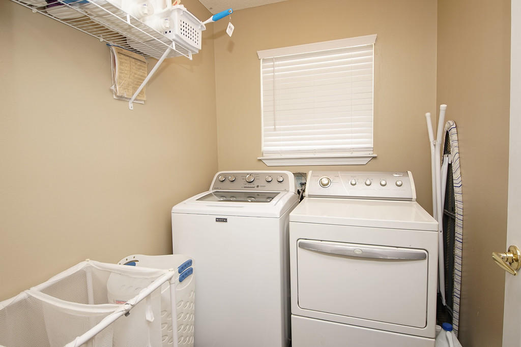 FOX DEN VILLAGES - Residential