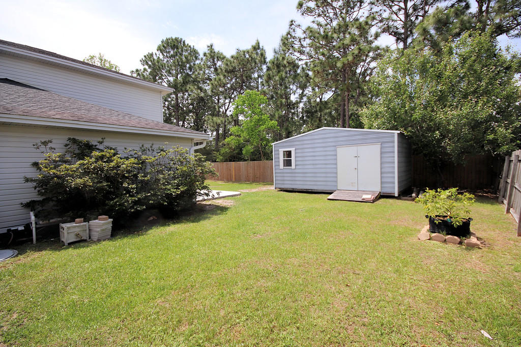 FOX DEN VILLAGES - Residential