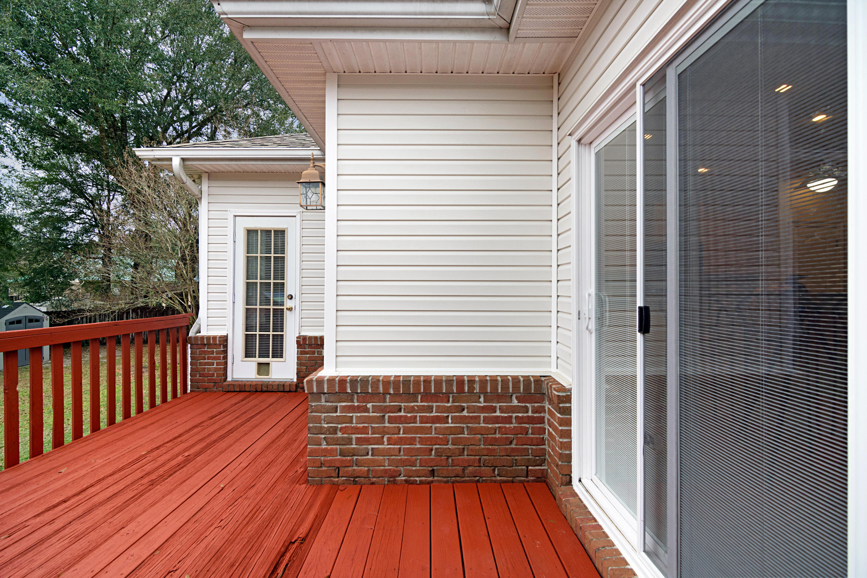 LAKESIDE EAST - Residential